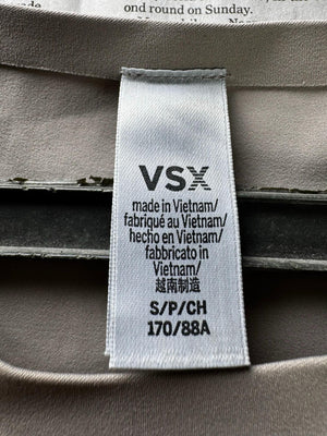 VSX® XS | Bust: 15" | Black&White | T-Shirt | B10 - 5509 - Genuine Maal