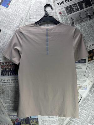 VSX® XS | Bust: 15" | Black&White | T-Shirt | B10 - 5509 - Genuine Maal