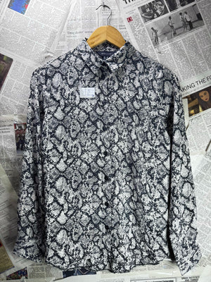 New Look® Medium | Bust: 19" | Snake Skin Print | Shirt | B2 - 5947 - Genuine Maal