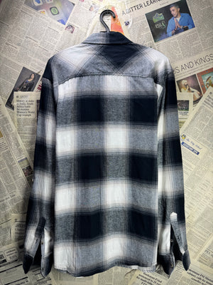 Tu® Medium | Chest: 21.5" | Grey Plaid | Flannel Shirt | Cotton | 4715 - Genuine Maal