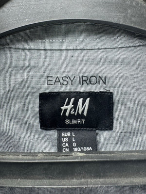 H&M® Medium | Chest: 22" | Shirt | Poly - Cotton | 4800 - Genuine Maal