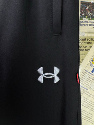 Under Armo*r® Waist: 32" to 34" | Black | Sports Trousers | 2890 - Genuine Maal