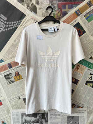 Adid*s® Small | Chest: 19" | Cream | T-Shirt | 672 - Genuine Maal