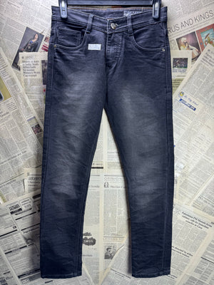 Calvin Klein® Waist: 30" | Black | Denim Pants | 2498 - Genuine Maal