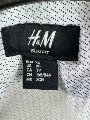 H&M® XS | Chest: 18" | White with Grey Pattern | Shirt | Cotton - Poly | 3312 - Genuine Maal