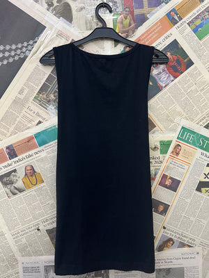 H&M® Small | Chest: 19.5" | Black | Tango | 616 - Genuine Maal