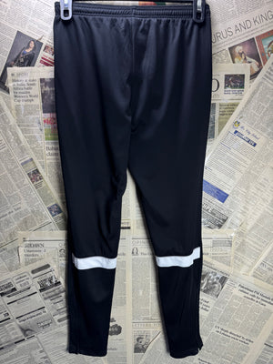N*ike® Waist: 30" to 32" | Black | Sports Trousers | Polyester | 2998 - Genuine Maal