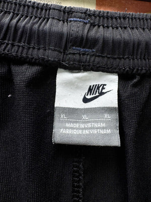 N*ke® Waist: 30" to 32" | Black | Sports Trousers | Polyester | 3006 - Genuine Maal