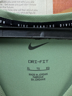 N*ke® L/XL | Chest: 24.5" | Green | Sports T-Shirt | Polyester | 4945 - Genuine Maal