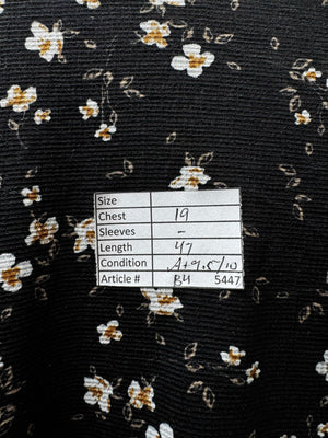 Stradivarius® Medium | Bust: 19" | Ditsy Floral | Midi Dress | B4 - 5447 - Genuine Maal