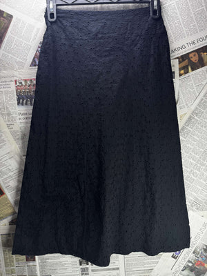 Wallis® Waist: 28" | Broderie Anglaise Black | Midi Skirt | B7 - 3042 - Genuine Maal