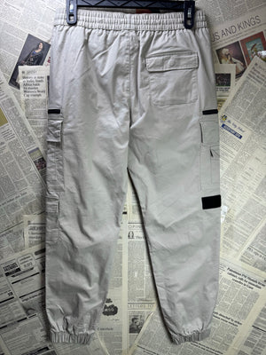 Bershka® Waist: 32" to 34" | Beige | Cargo Trousers | Cotton - Poly - Elastane | 1477 - Genuine Maal