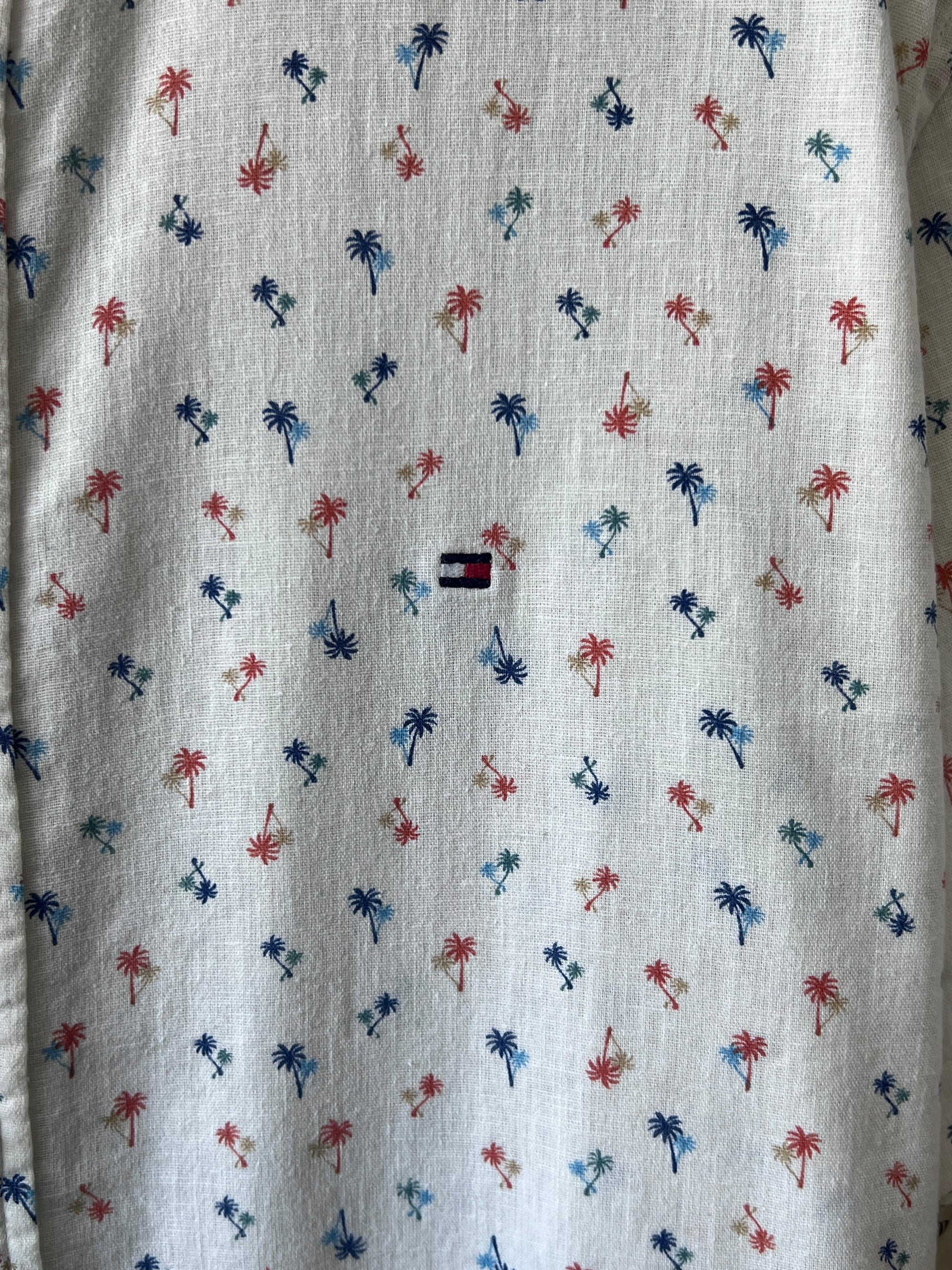 Tommy Hilfig*r® Medium | Chest 22.5 | Floral in Linen Blend | 2294 - Genuine Maal