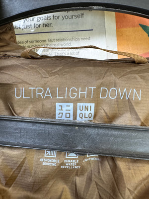 Uniqlo® Medium | Chest: 22.5" | Cider Wood | Puffer Jacket with Hoodie | Filling: Duck Down/Feather | 3422 - Genuine Maal