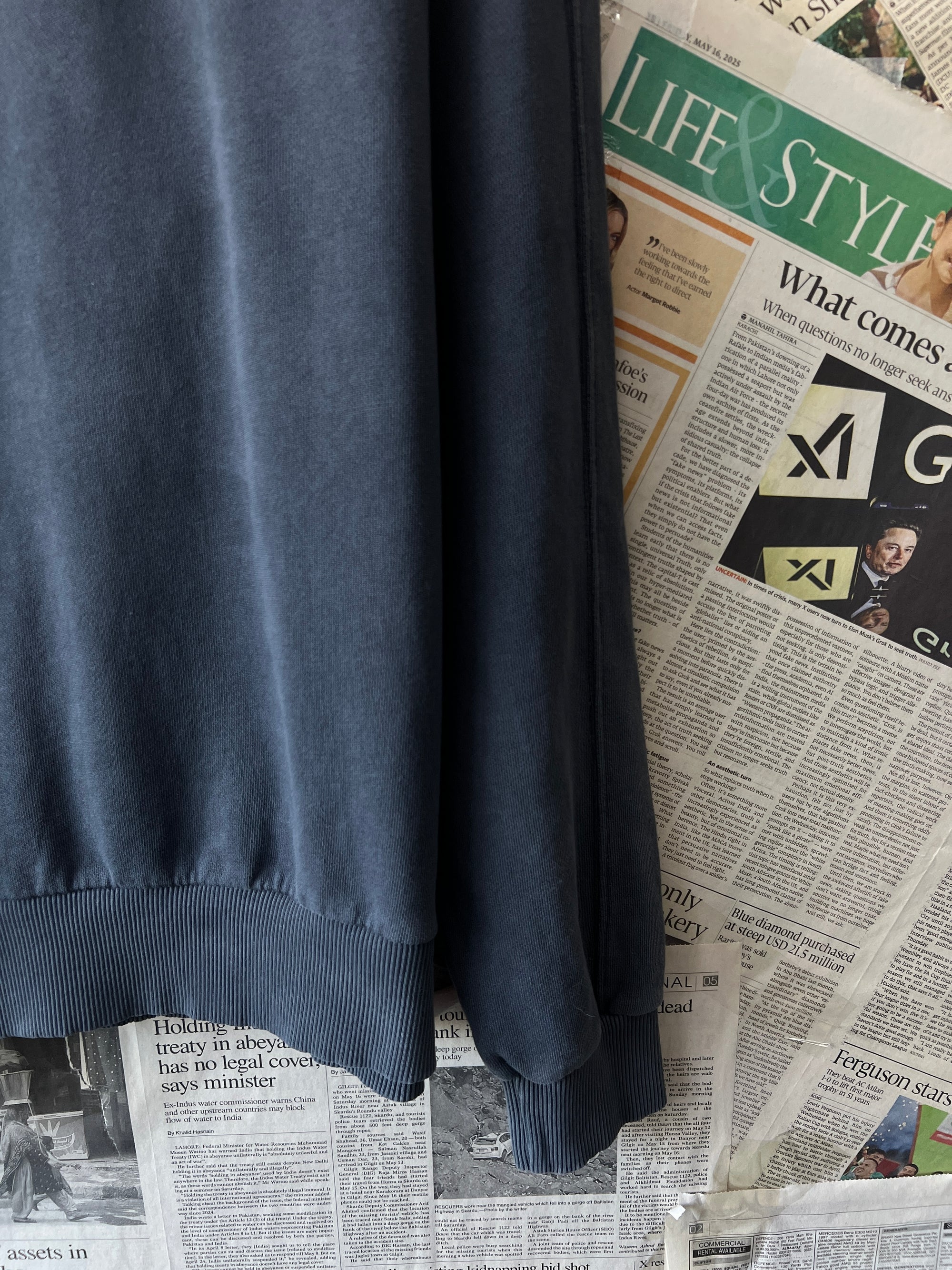 Pull&Be*r® XXL | Chest: 27" | Grey | Heavy Sweat Shirt | 2308 - Genuine Maal