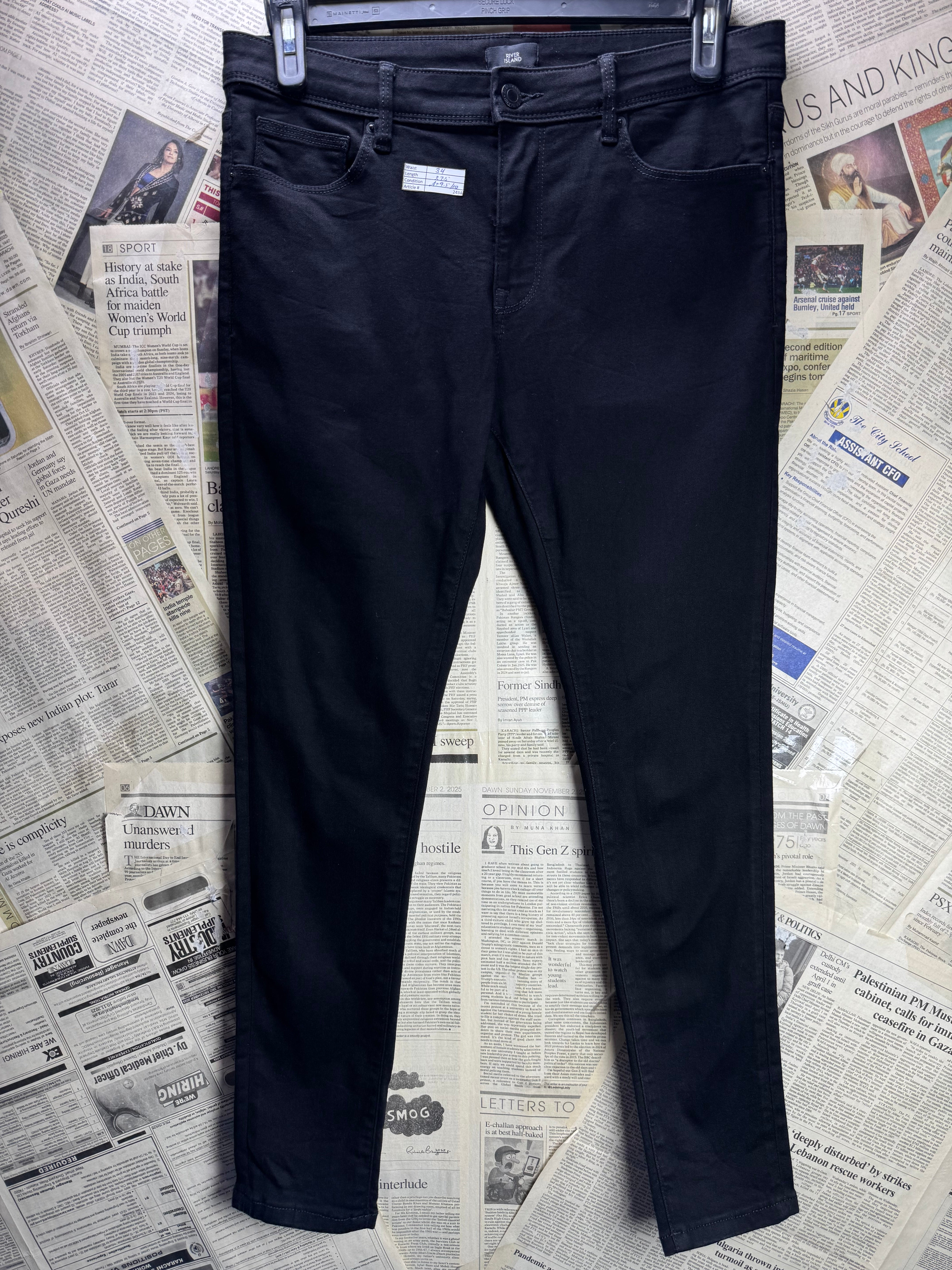 River Island® Waist: 34" | Black | Slim Fit Denim Pants | Poly - Cotton | 2484 - Genuine Maal