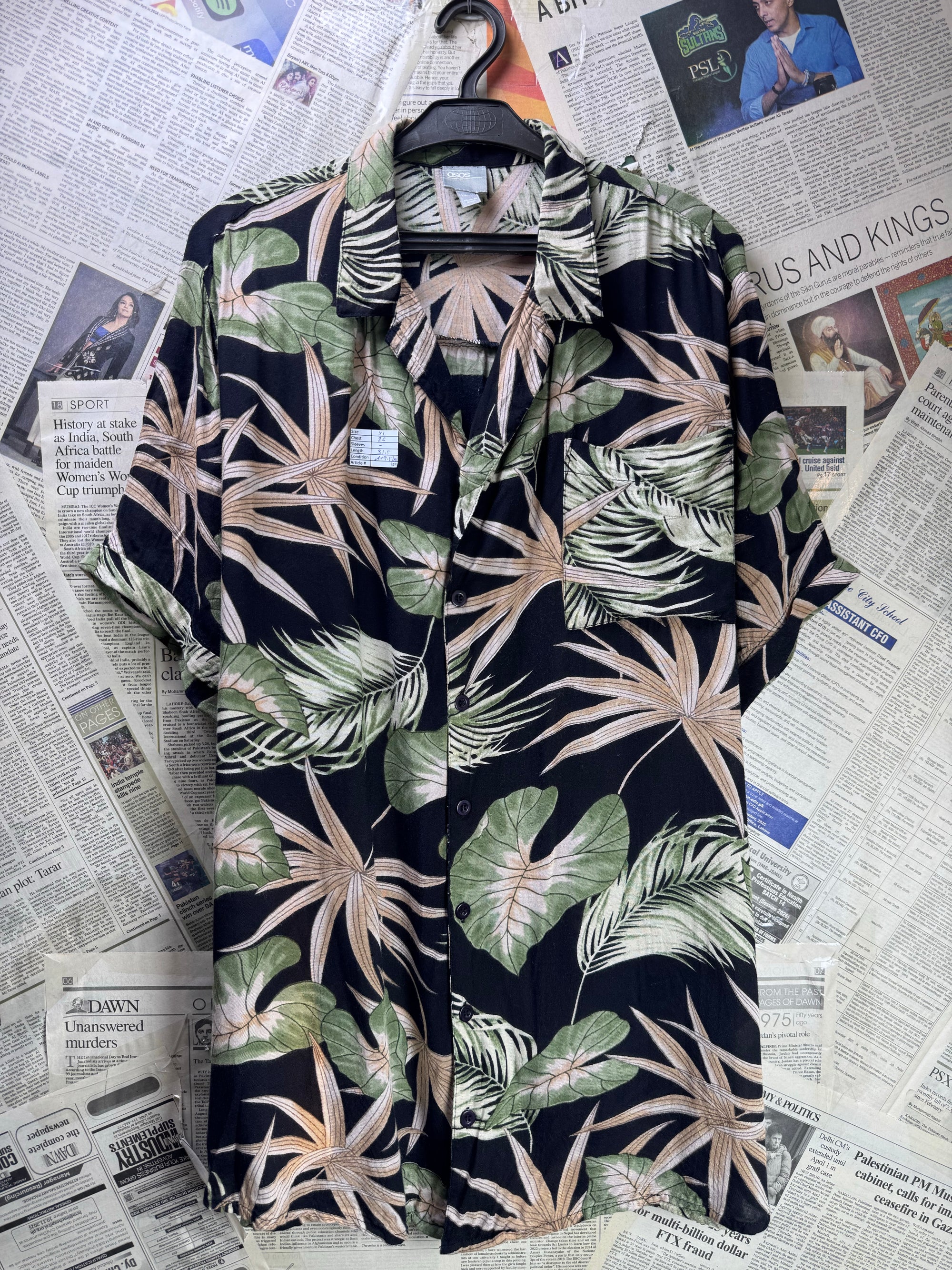 Asos® XL | Chest: 26" | Floral | Hawaii Shirt | Viscose | 4234 - Genuine Maal