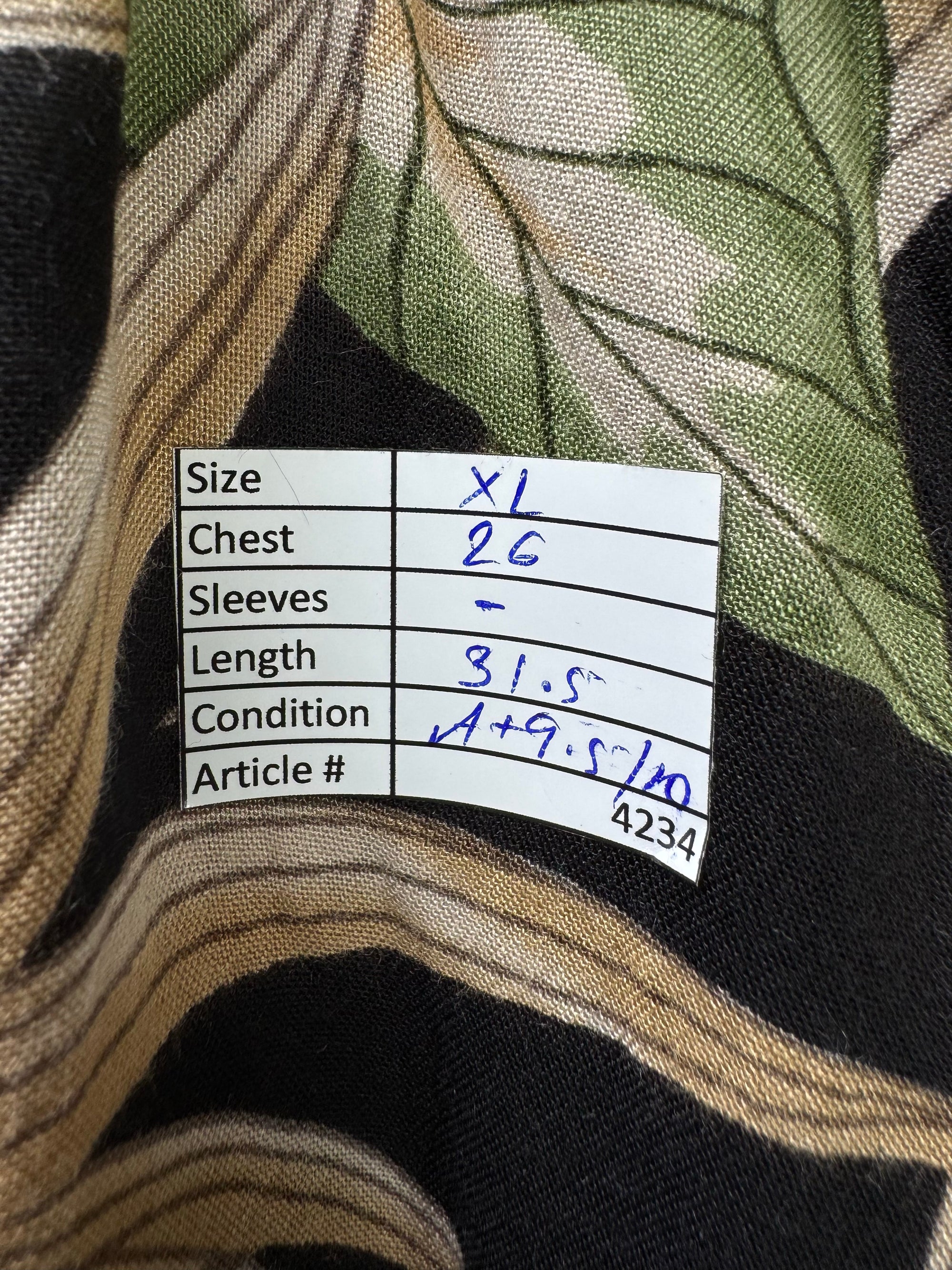 Asos® XL | Chest: 26" | Floral | Hawaii Shirt | Viscose | 4234 - Genuine Maal