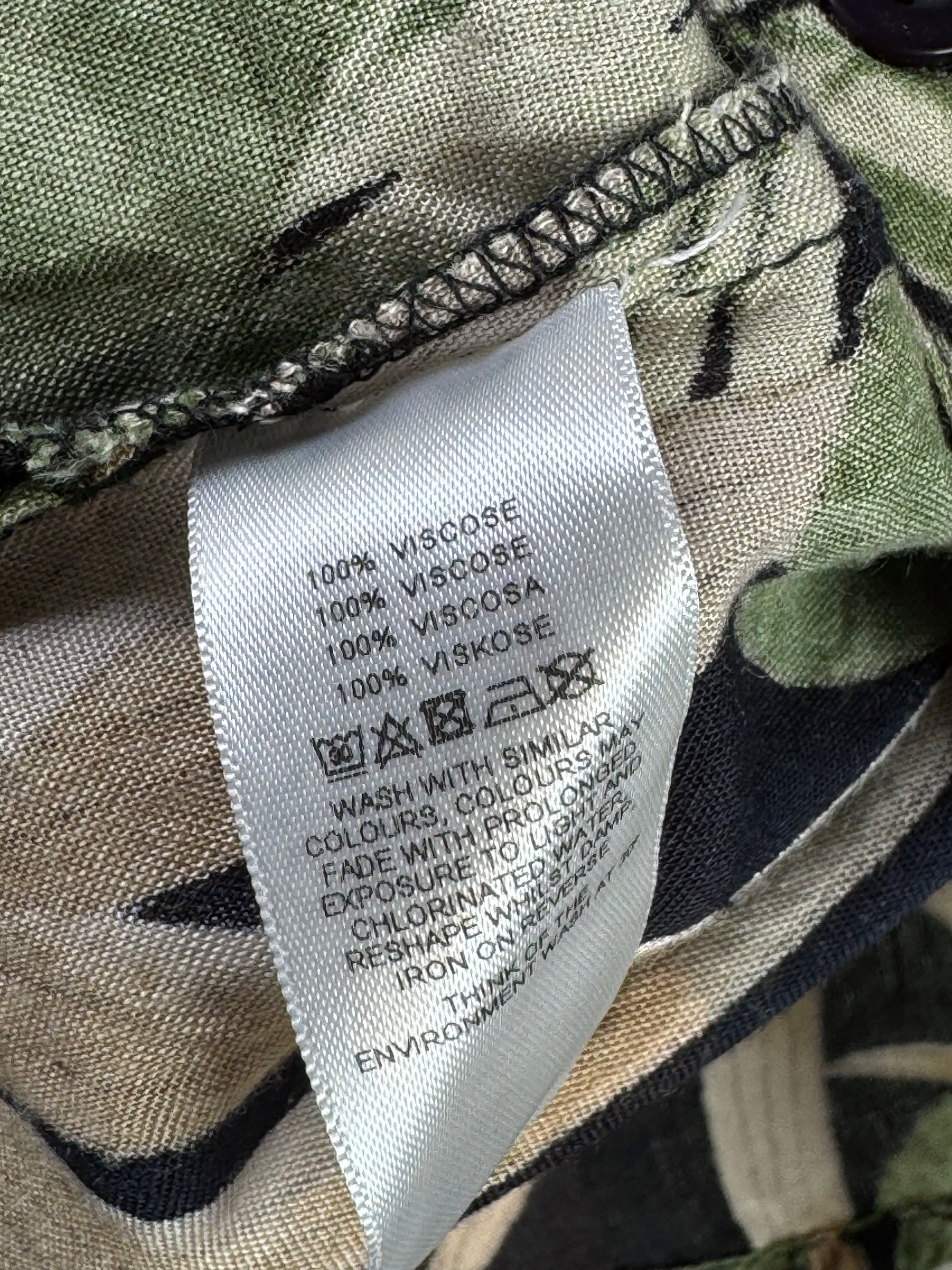 Asos® XL | Chest: 26" | Floral | Hawaii Shirt | Viscose | 4234 - Genuine Maal