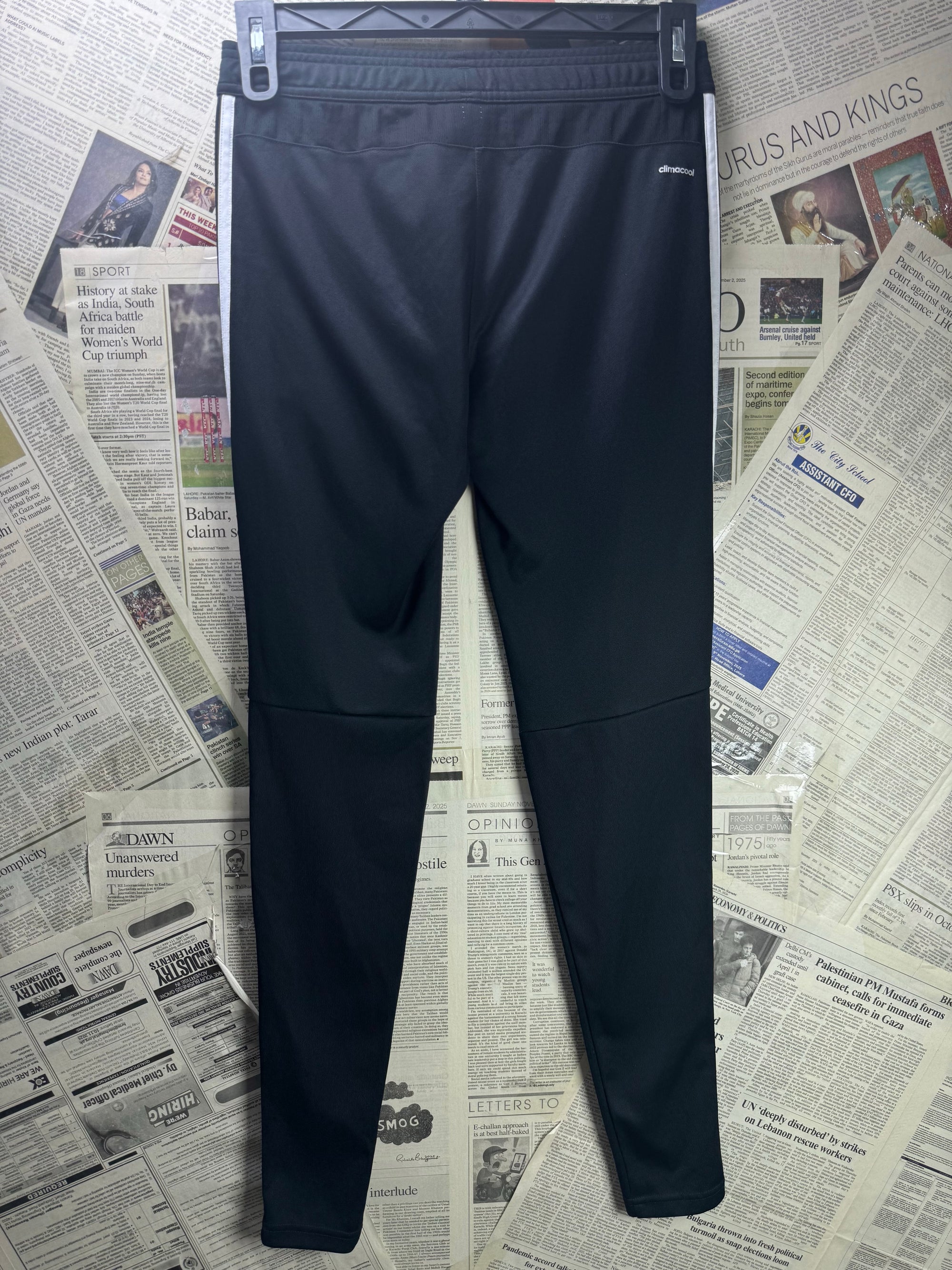 Adid*s® Waist: 26" to 28" | Black | Gym Trousers | Poly - Elastane | 1479 - Genuine Maal