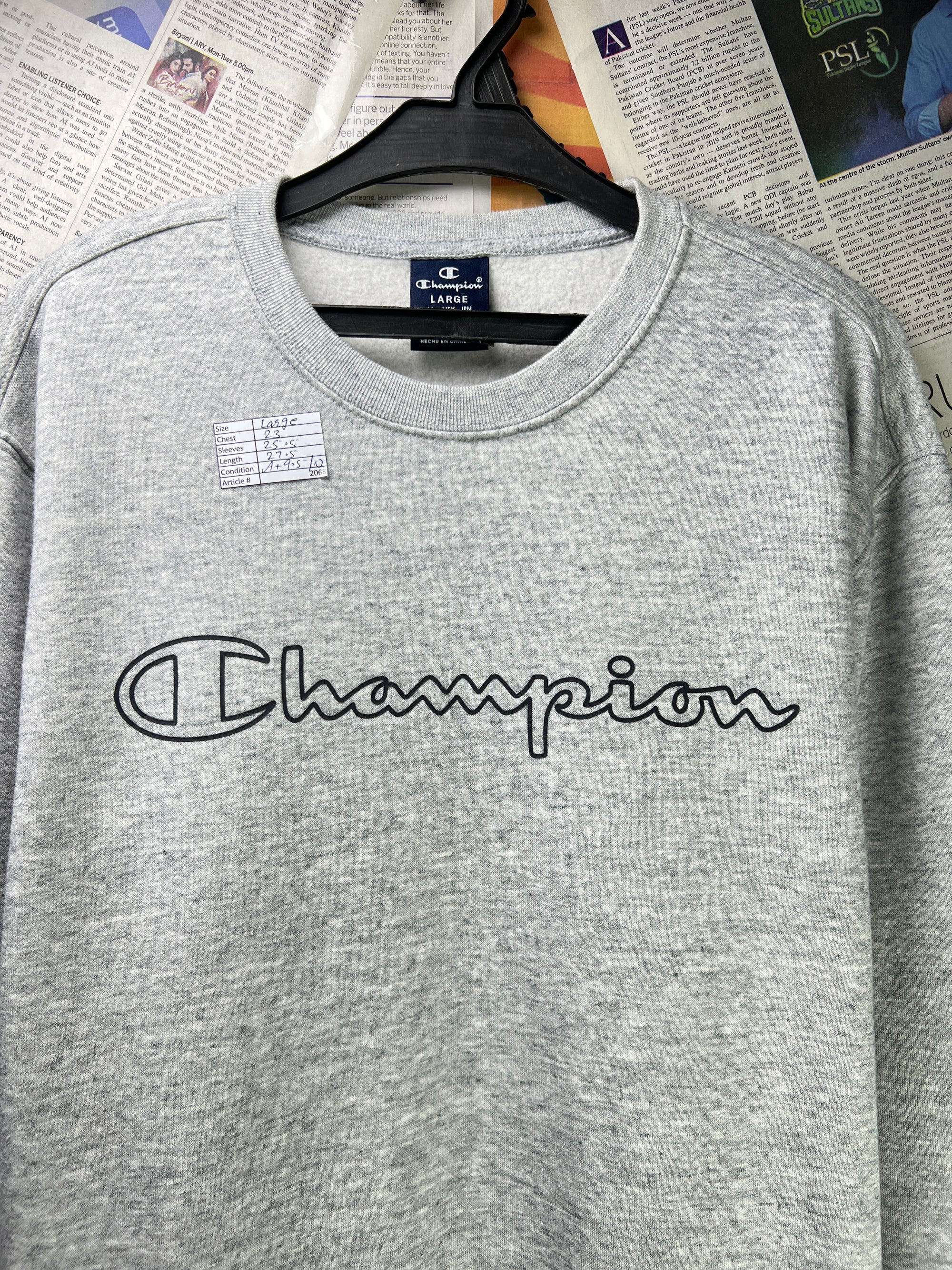 Champion® Large | Chest: 23" | Grey | Sweat Shirt | Cotton - Poly | 2068 - Genuine Maal
