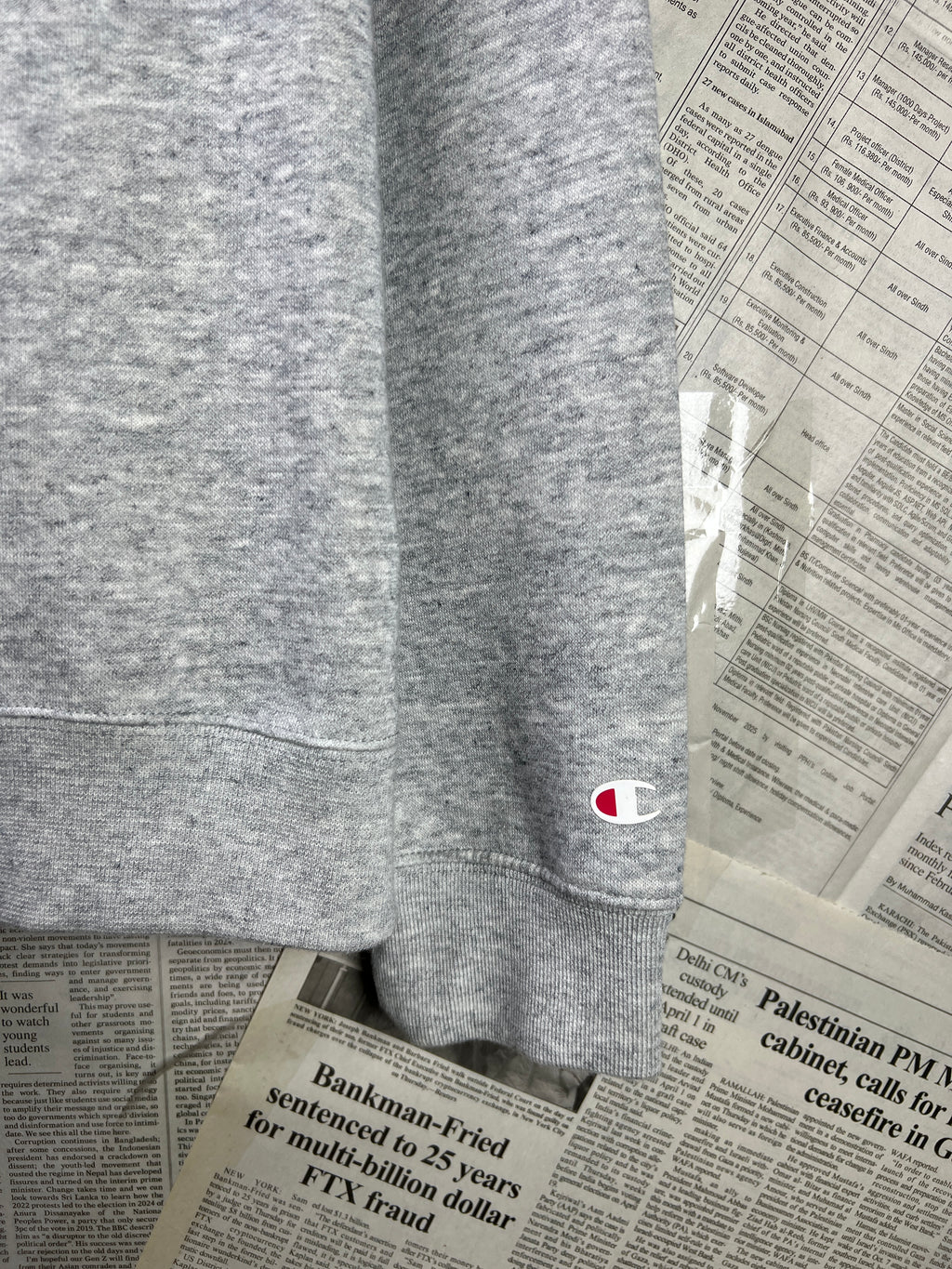 Champion® Large | Chest: 23" | Grey | Sweat Shirt | Cotton - Poly | 2068 - Genuine Maal