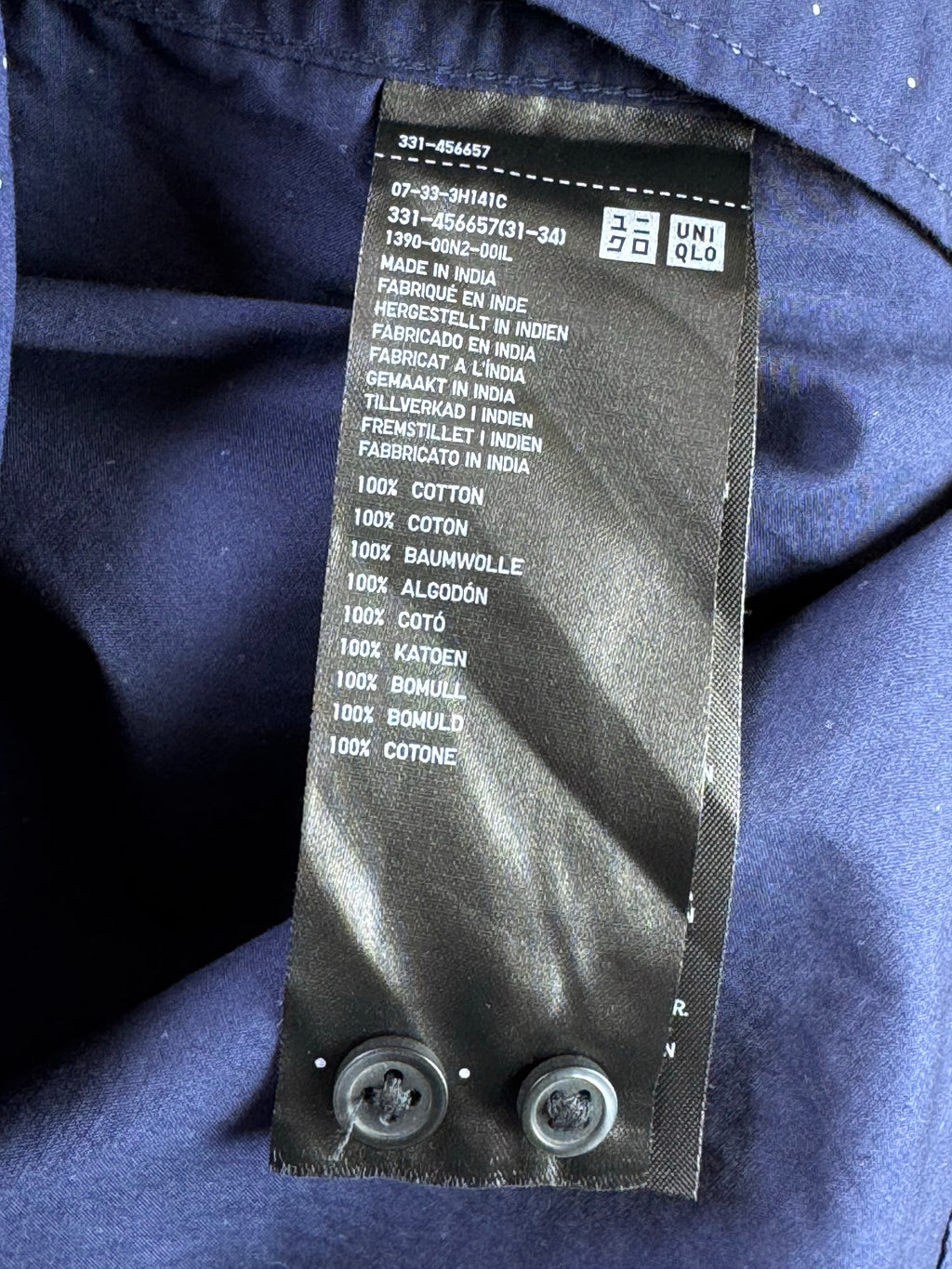 Uniqlo® Large | Chest: 23" | Blue with Polka Dots | Shirt | Cotton | 3903 - Genuine Maal