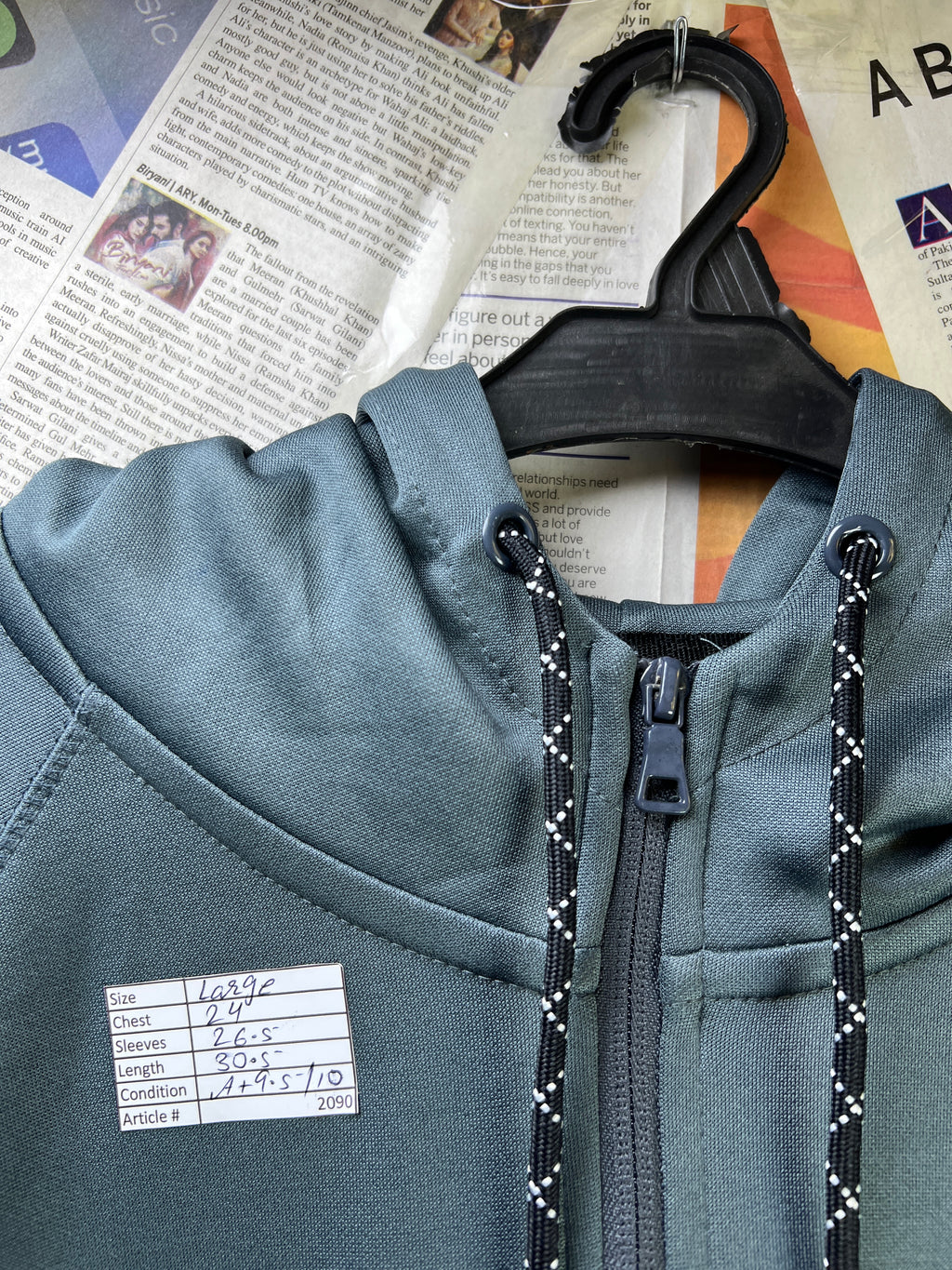 N*ke® Large | Chest: 24" | Casper | Jacket Hoodie | 2090 - Genuine Maal