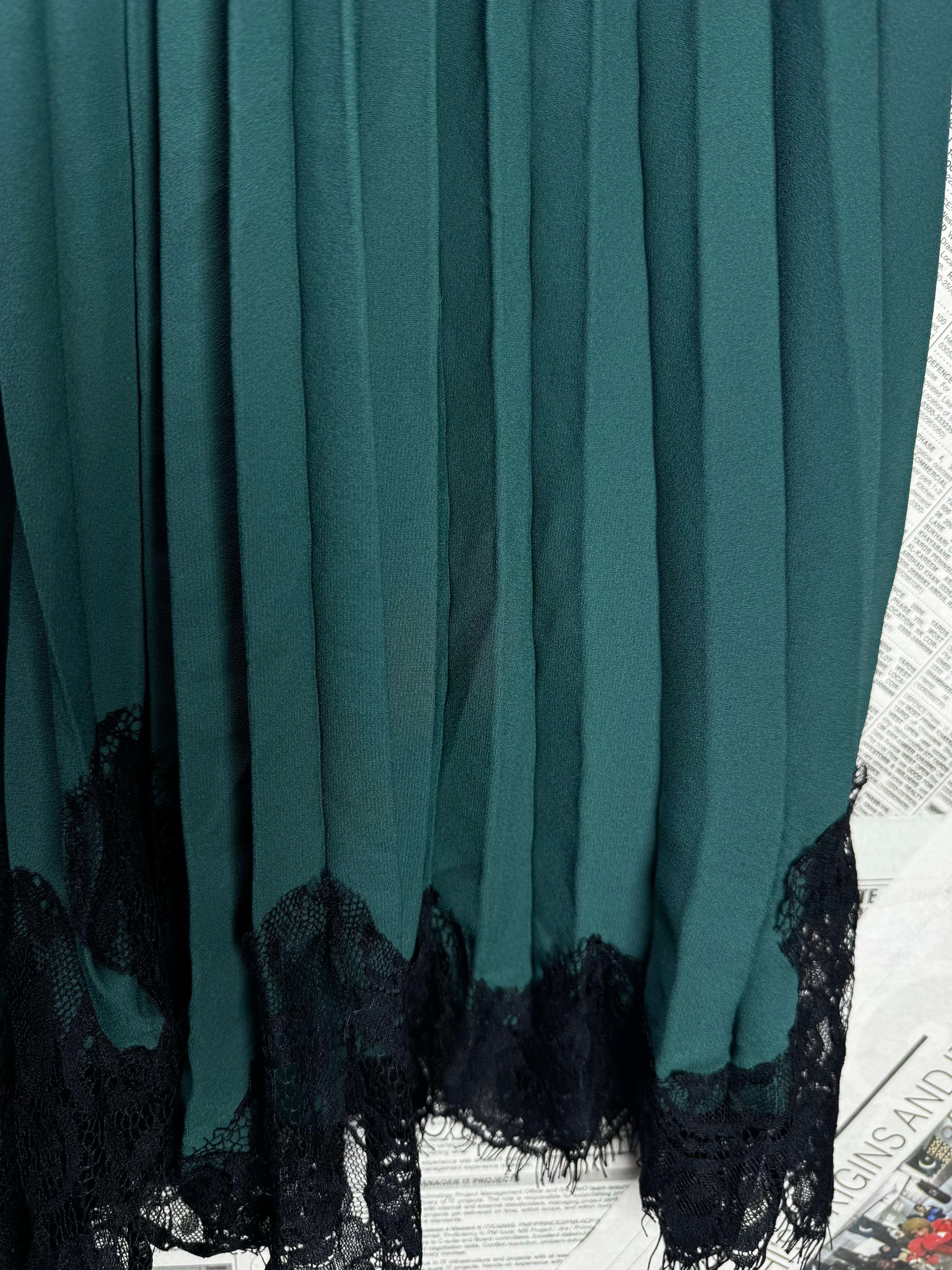 Brach Brach® Waist: 24" | Lace Trim Emerald Green | Midi Skirt | B8 - 3040 - Genuine Maal
