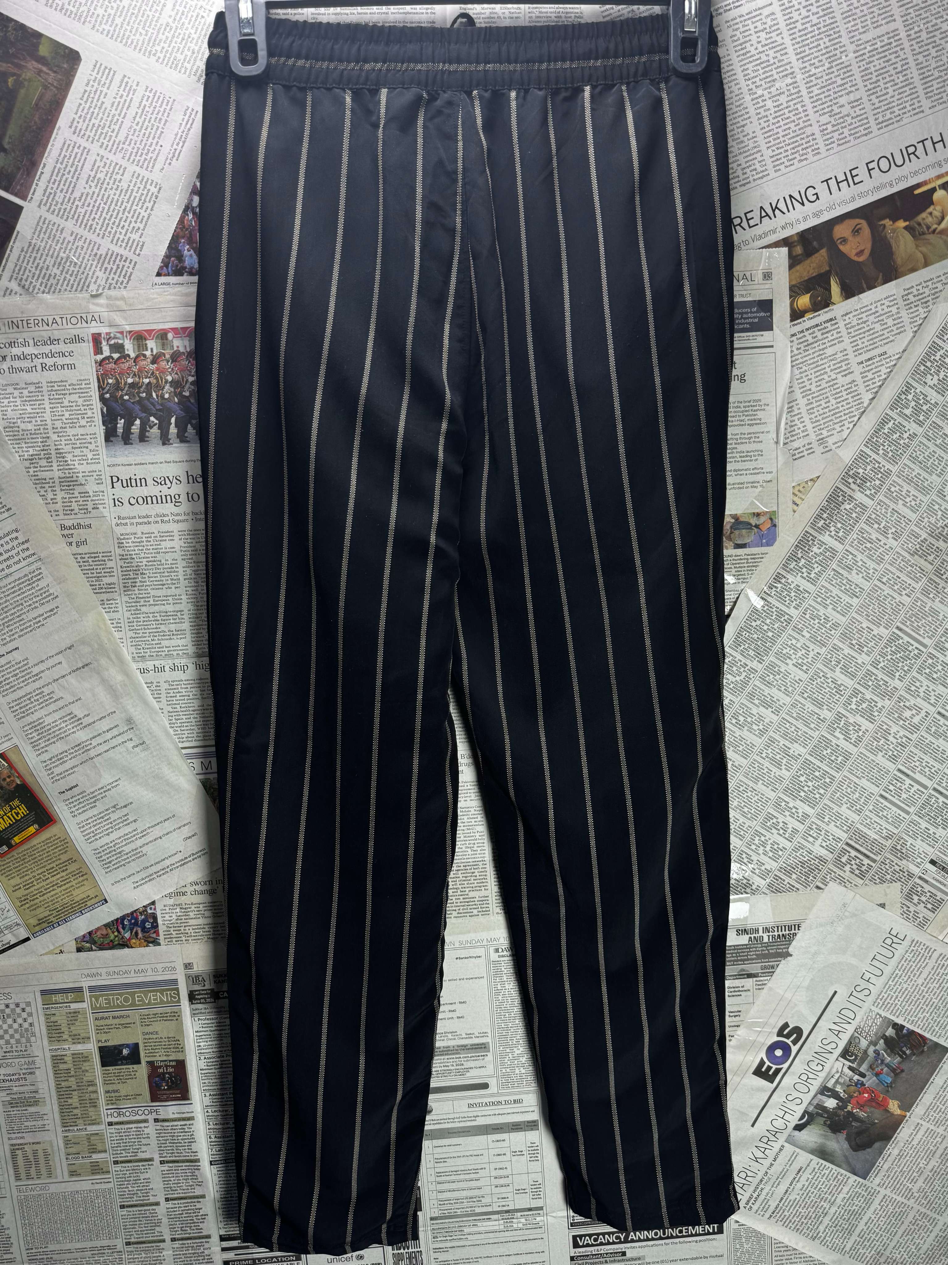 H&M® Waist: 26" to 28" | Pinstripe | Drawstrings Pants | B8 - 3037 - Genuine Maal