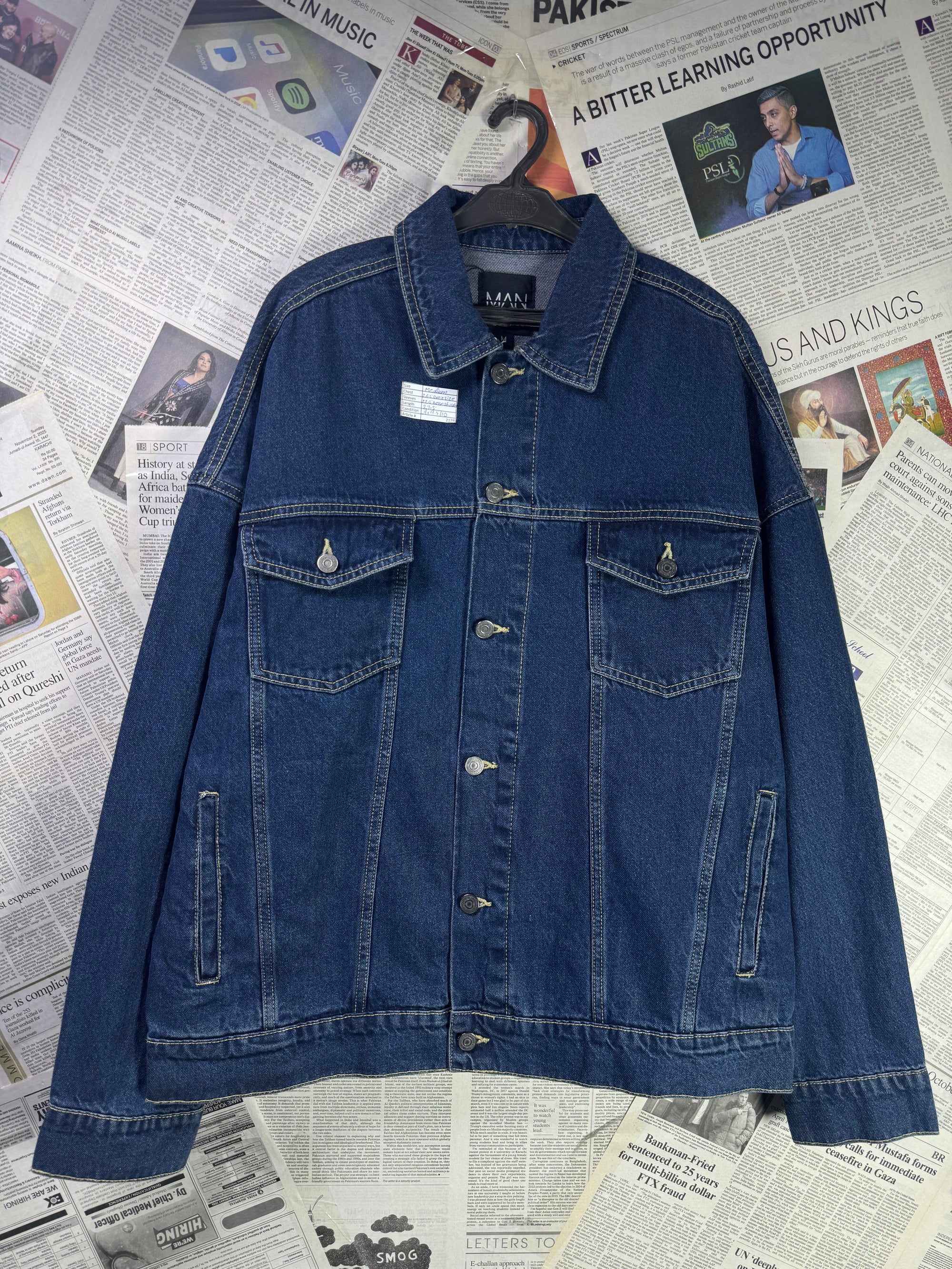 MAN® Medium | Chest: 26.5" oversize | Blue | Denim Jacket | 2179 - Genuine Maal