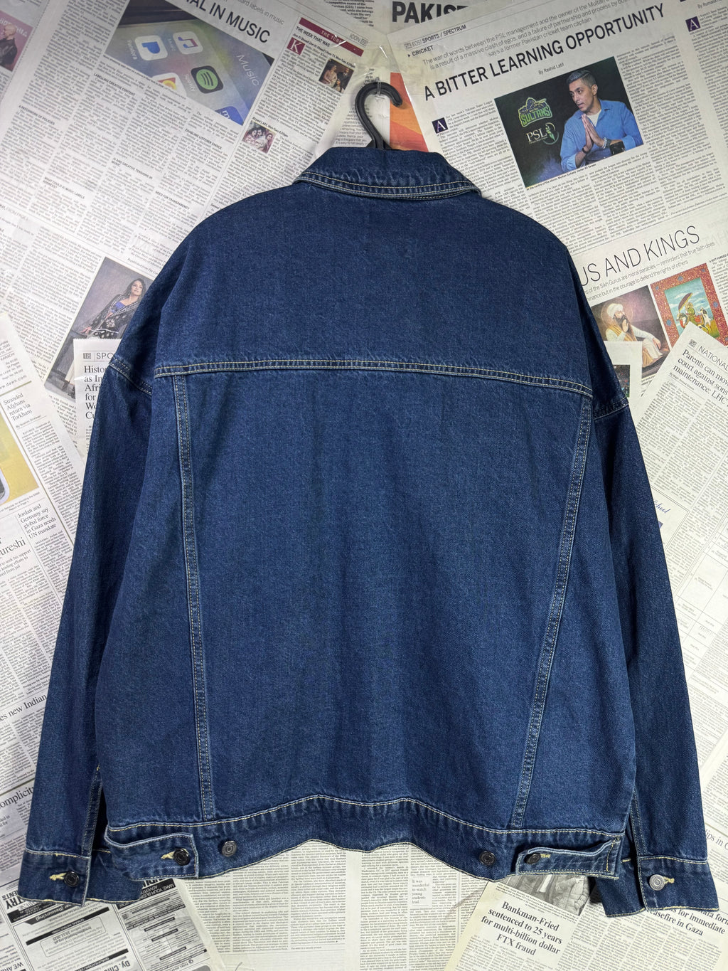 MAN® Medium | Chest: 26.5" oversize | Blue | Denim Jacket | 2179 - Genuine Maal