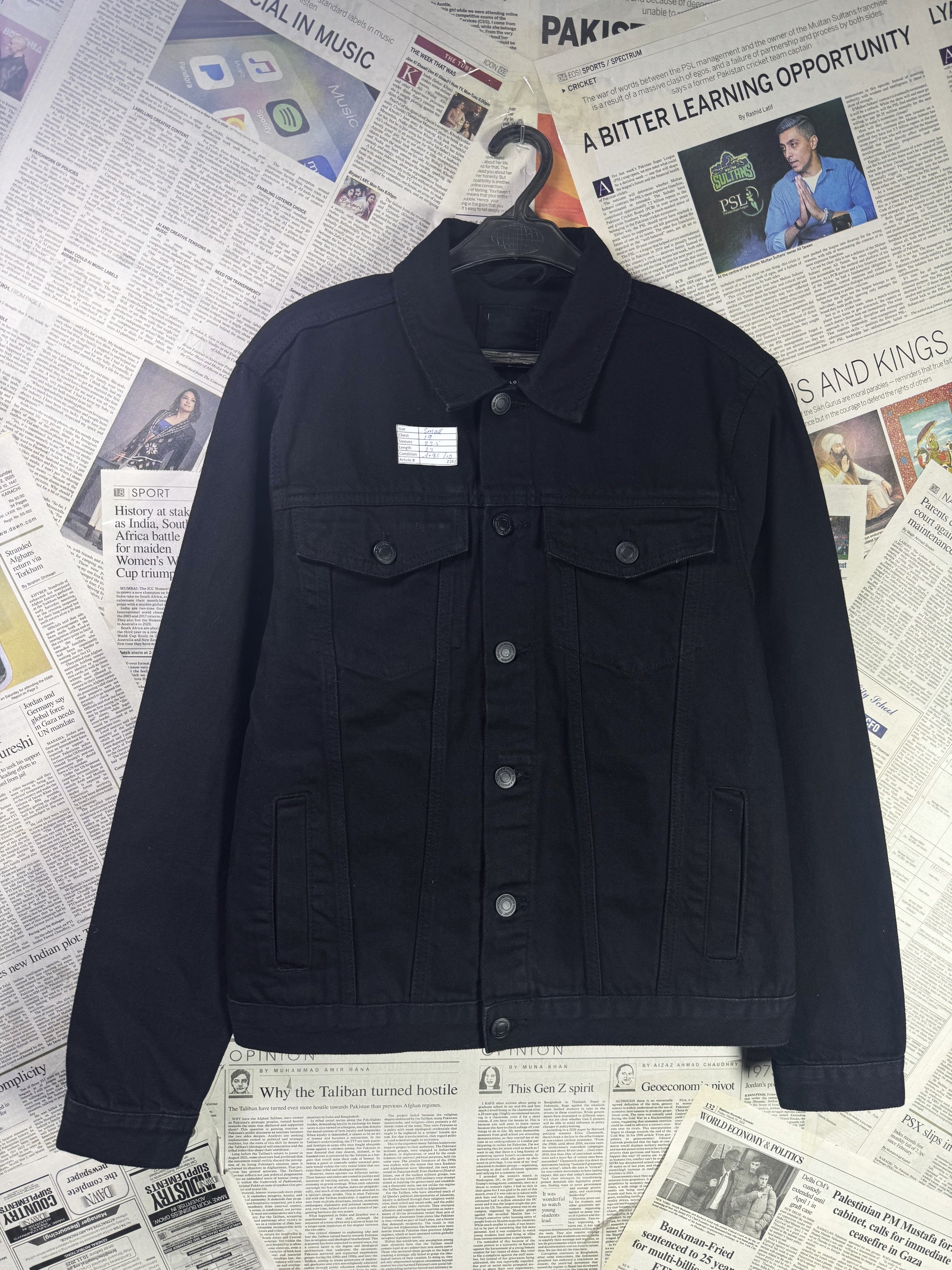 New Look® Small | Chest: 19" | Black | Denim Jacket | 2180 - Genuine Maal