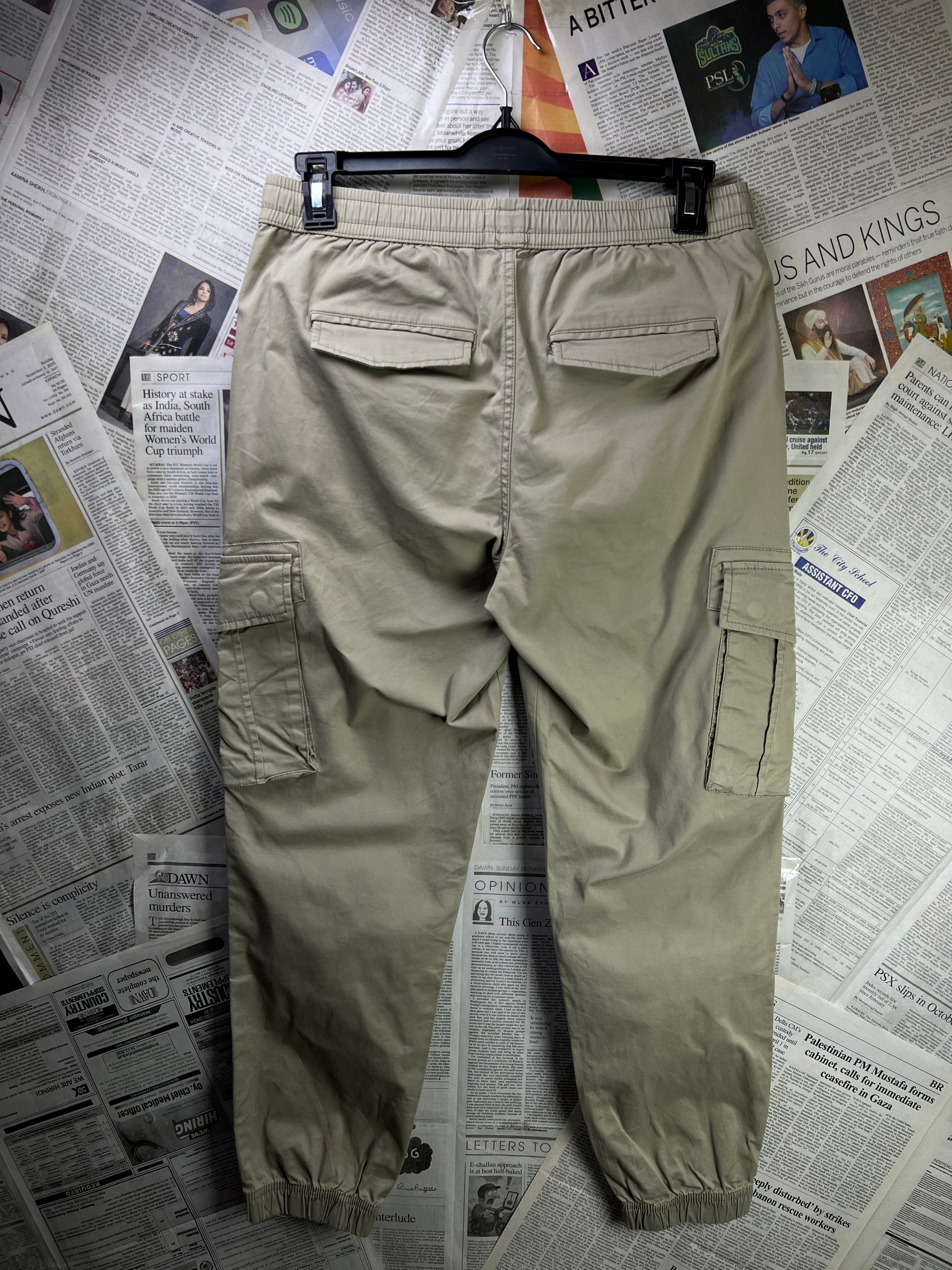 River Island® Waist: 32" | Light Brown | Cargo Trouser | 2335 - Genuine Maal