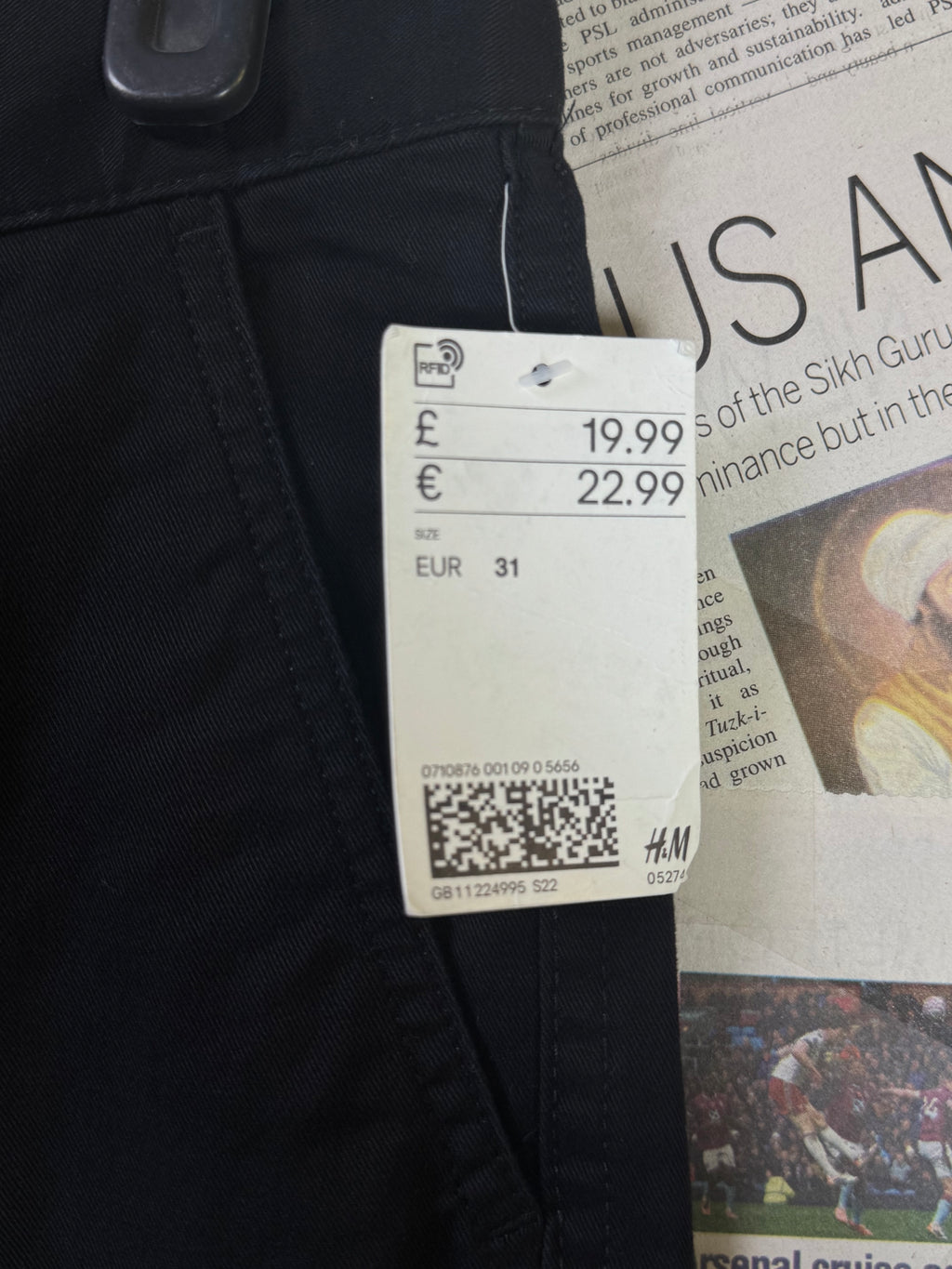 H&M® Waist: 32" | Black | Chino Pant | Fit: Skinny | 2925 - Genuine Maal