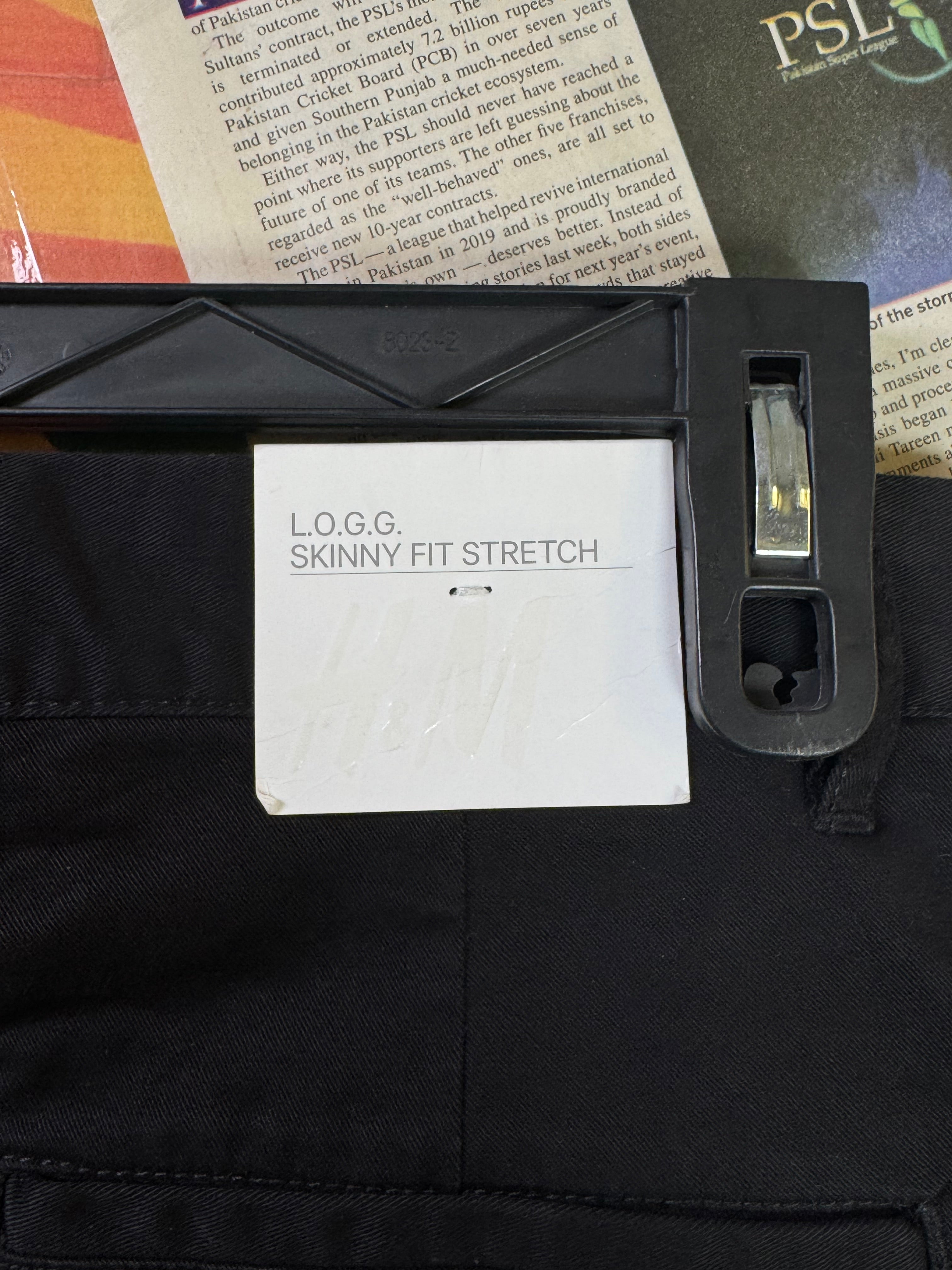 H&M® Waist: 32" | Black | Chino Pant | Fit: Skinny | 2925 - Genuine Maal
