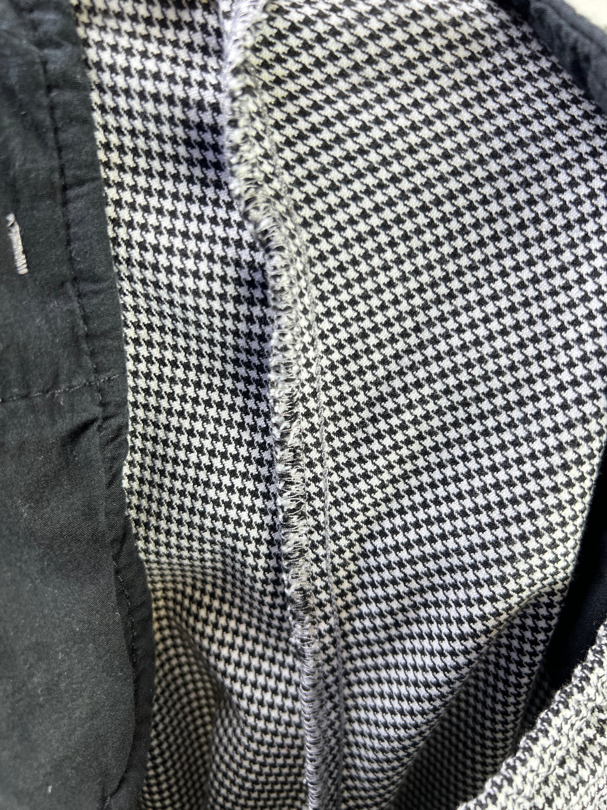 Pre' London® Waist: 28" to 30" | Black Check | Trouser | 2609 - Genuine Maal