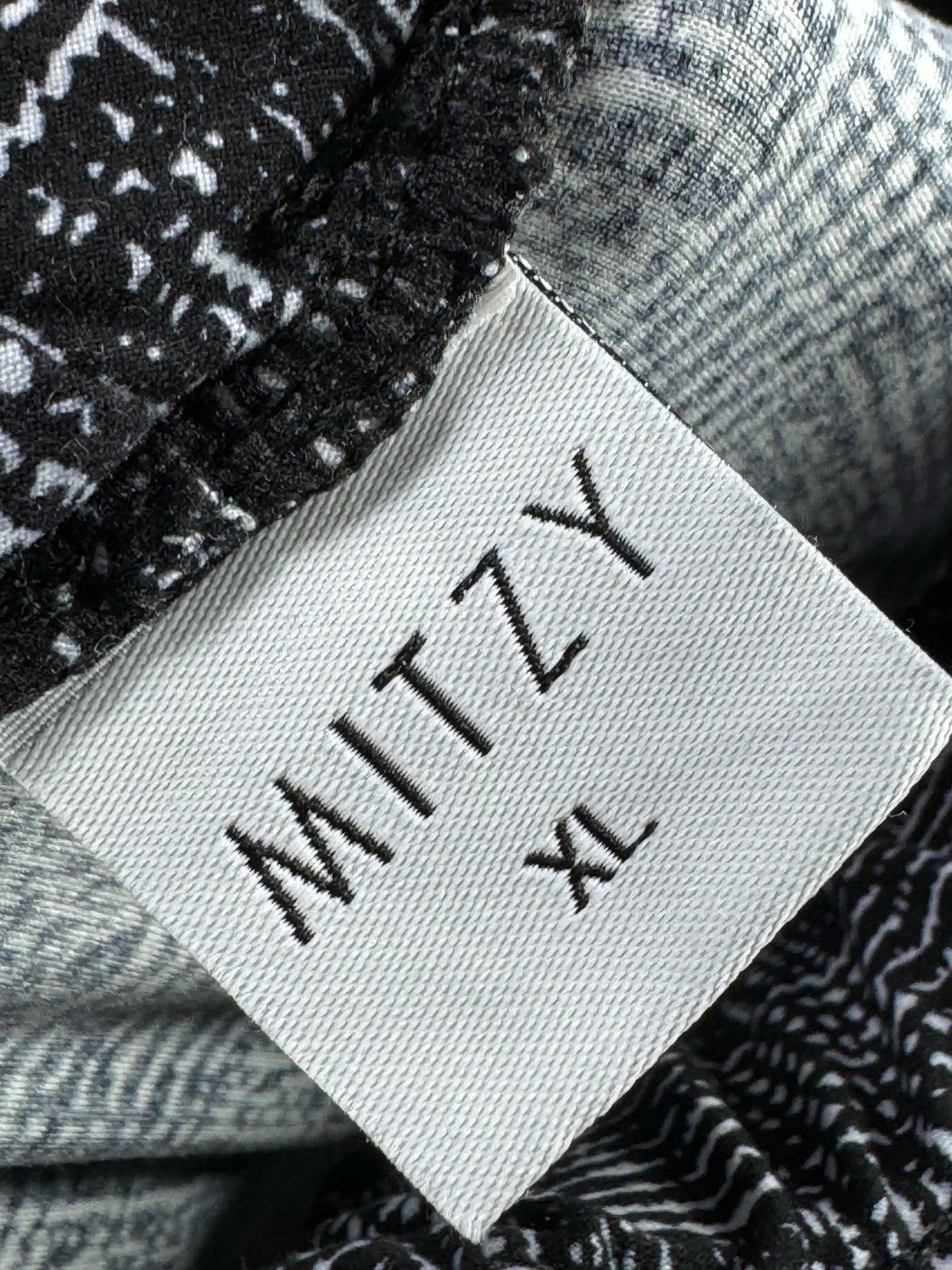 Mitzy® Waist: 32" to 34" | Crosshatch Patern | Drawstrings Pants | B8 - 2507 - Genuine Maal