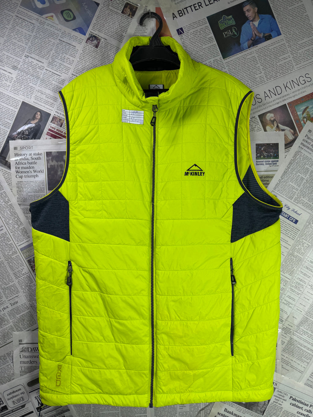 McKinley® Large | Chest: 23" | Bright Green | Sleeveless Puffer Jacket | Filling: Poly | 1834 - Genuine Maal
