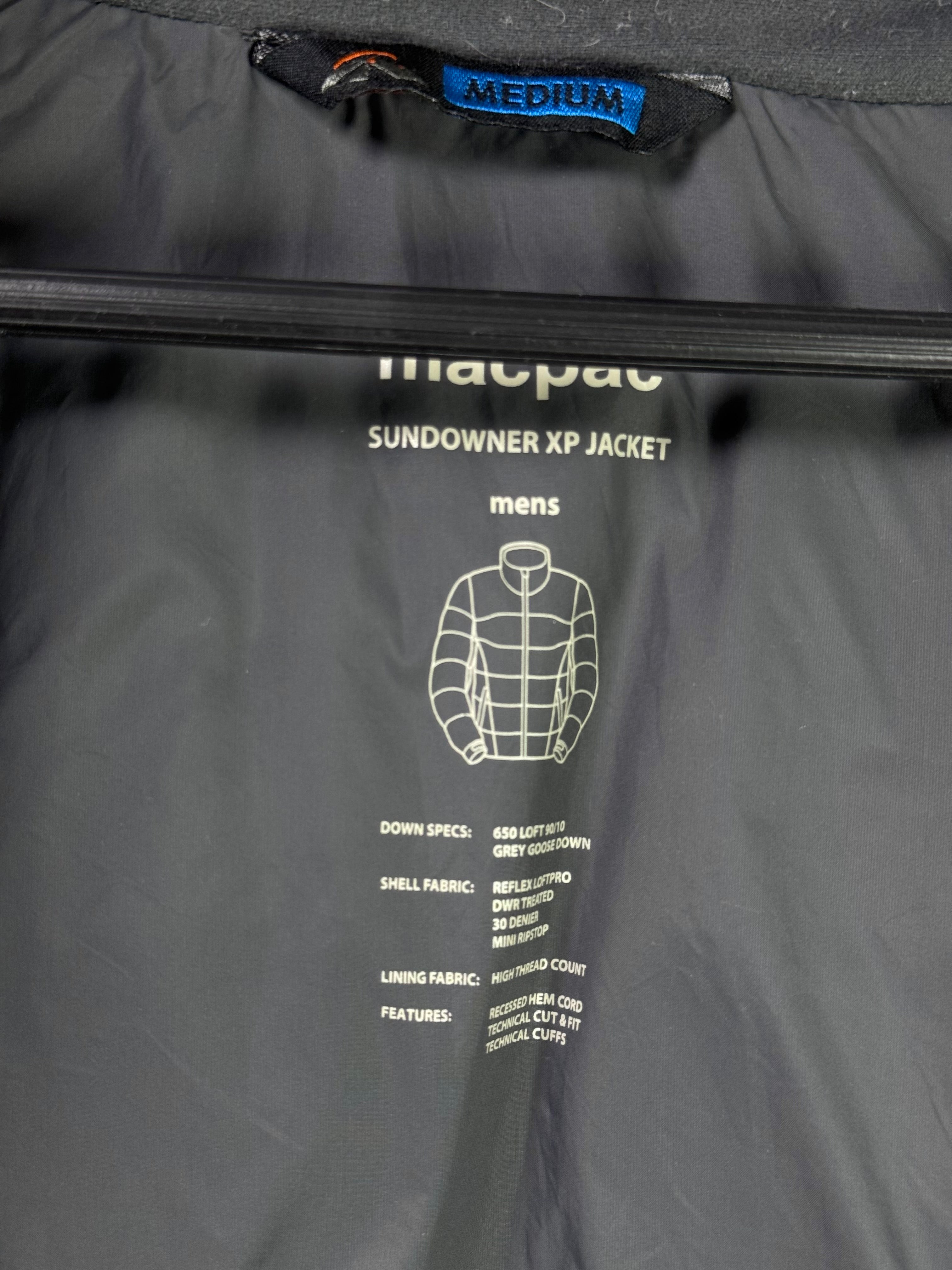 Macpac® Large | Chest: 24" | Forest Green | Puffer Jacket | Filling: Down/Feather | 1833 - Genuine Maal