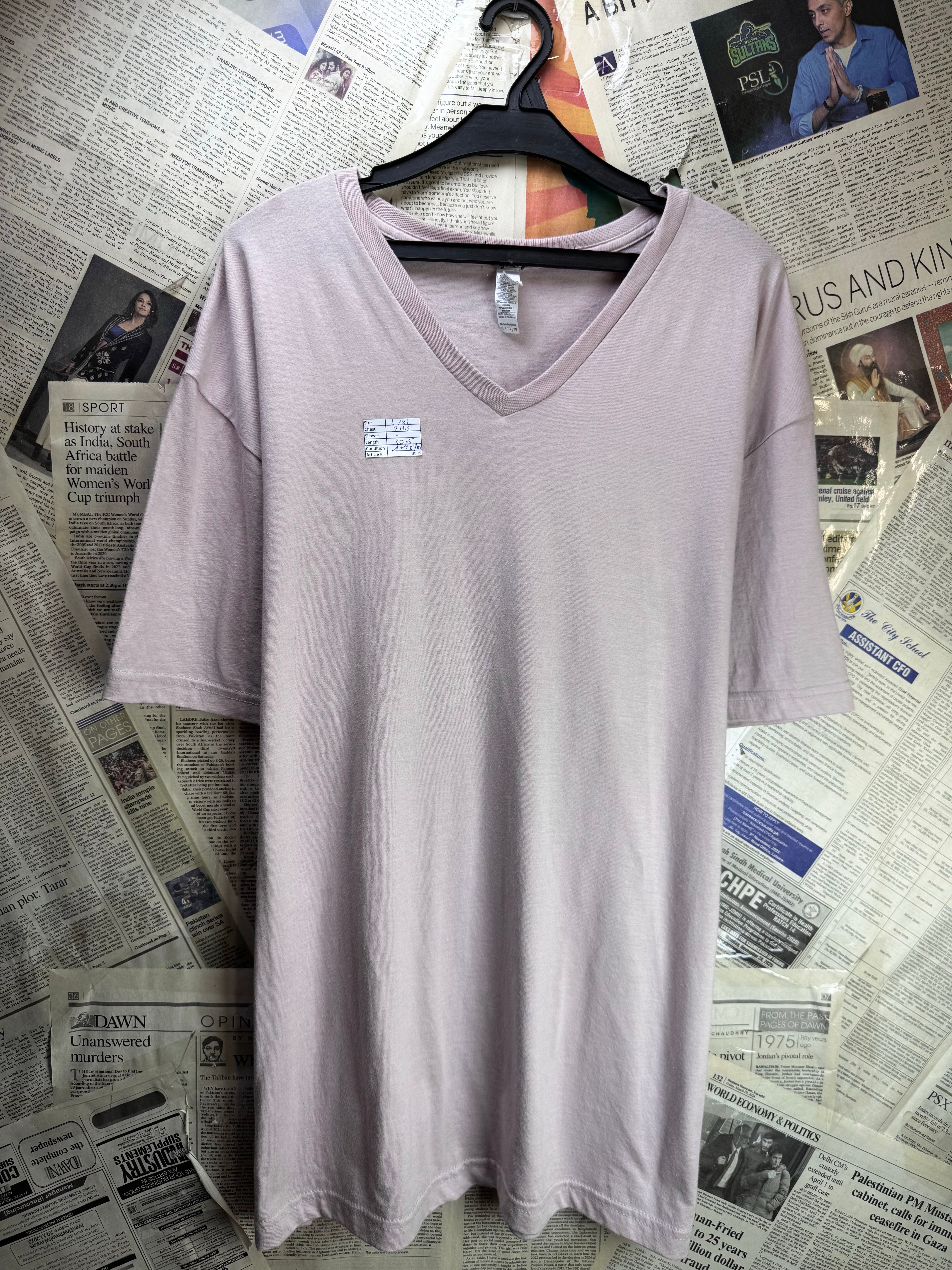 American Apparel® L/XL | Chest: 24.5" | Light Violet | T-Shirt | Cotton - Poly | 3895 - Genuine Maal