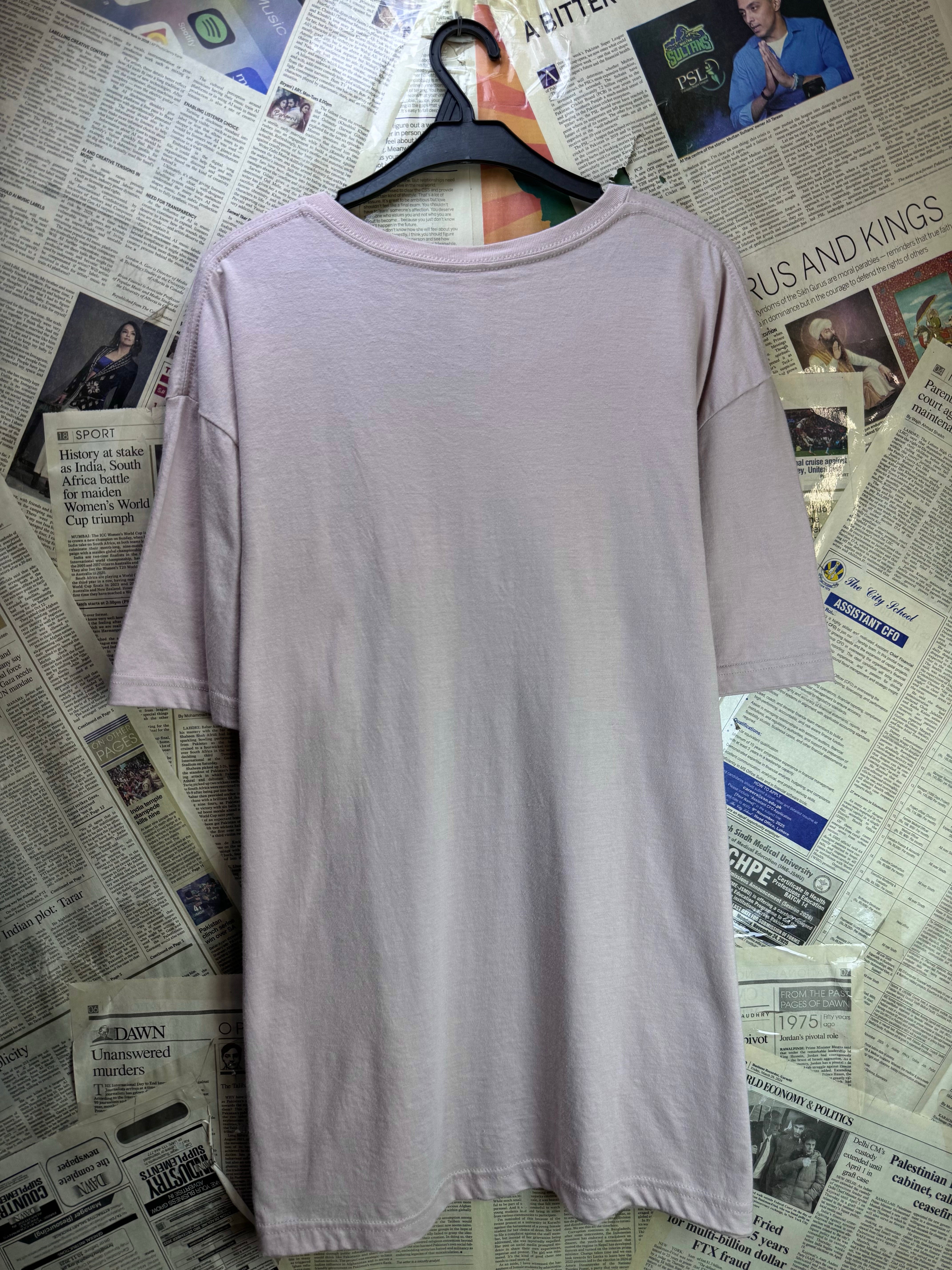American Apparel® L/XL | Chest: 24.5" | Light Violet | T-Shirt | Cotton - Poly | 3895 - Genuine Maal