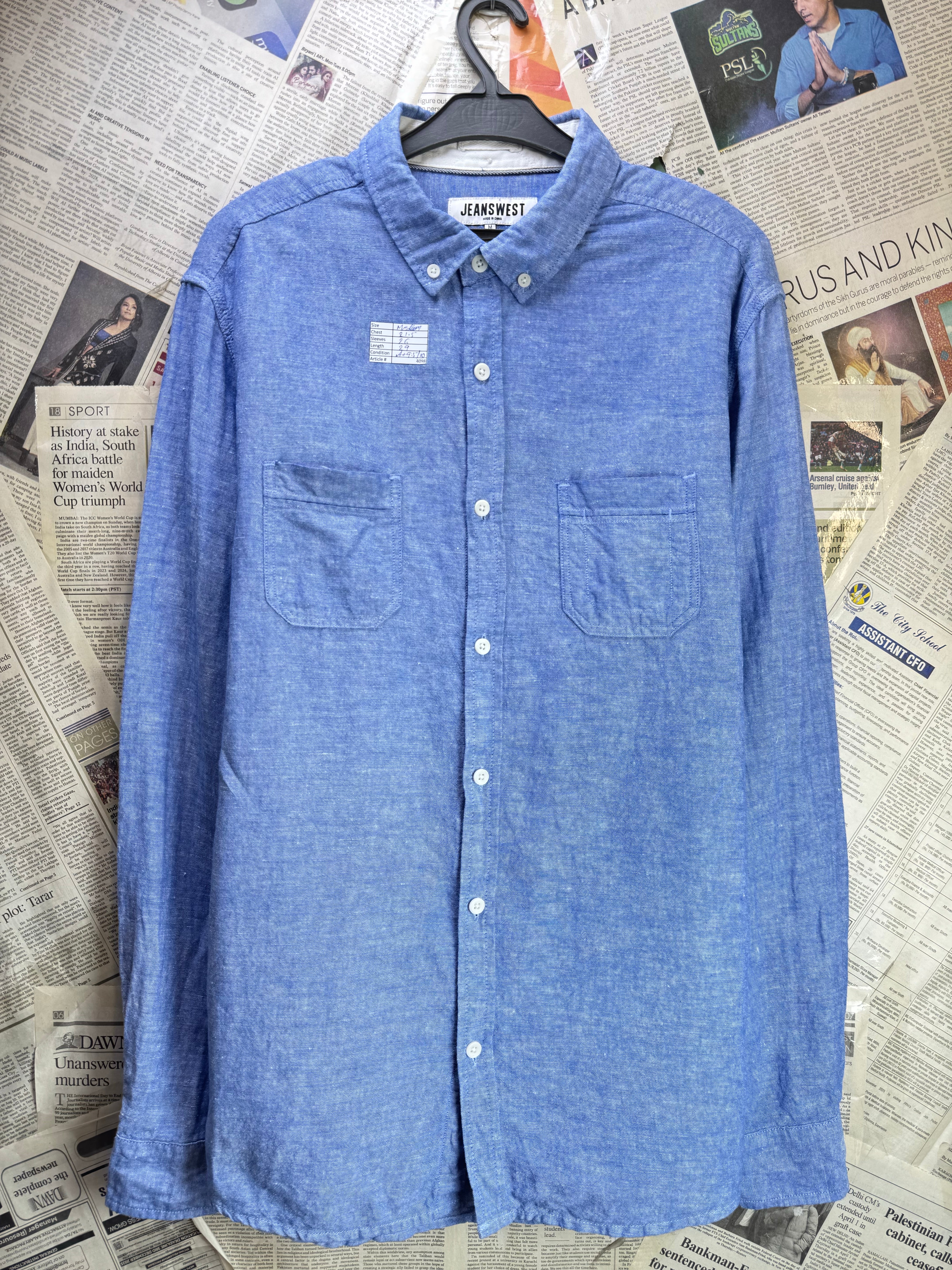 Jeanswest® Medium | Chest: 21.5" | Light Blue | Shirt | Linen - Cotton | 4098 - Genuine Maal