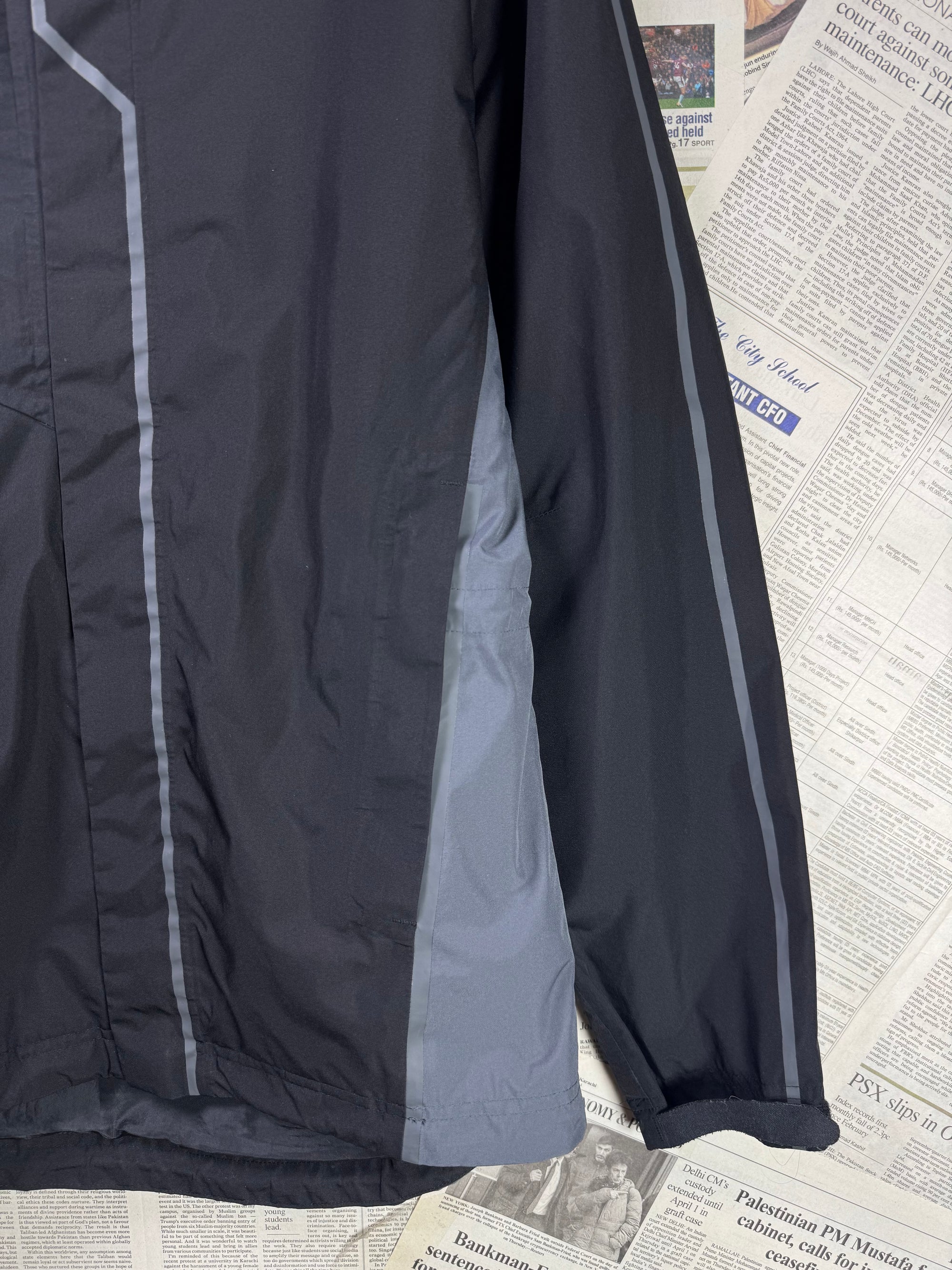 Adid*s® Small | Chest: 19.5" | Black | Windbreaker Jacket | Gore - Tex | 1820 - Genuine Maal