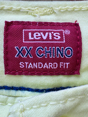 L*vi's® Waist: 30" | Chino Shorts | Cotton - Elastane | 1569 - Genuine Maal