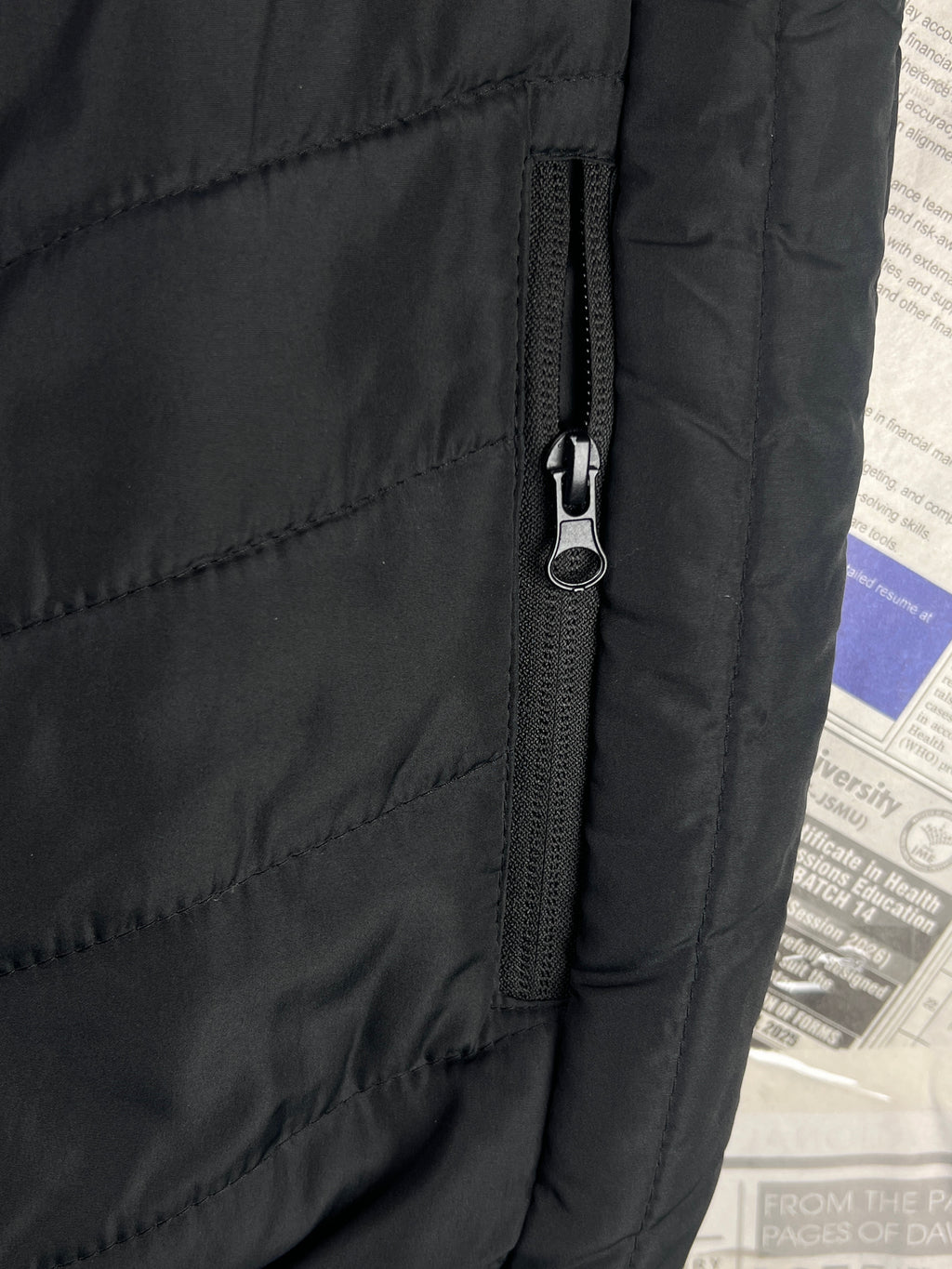 ® Small | Chest: 20" | Black | Power Bank Powered Warm Sleeveless Jacket | 1892 - Genuine Maal