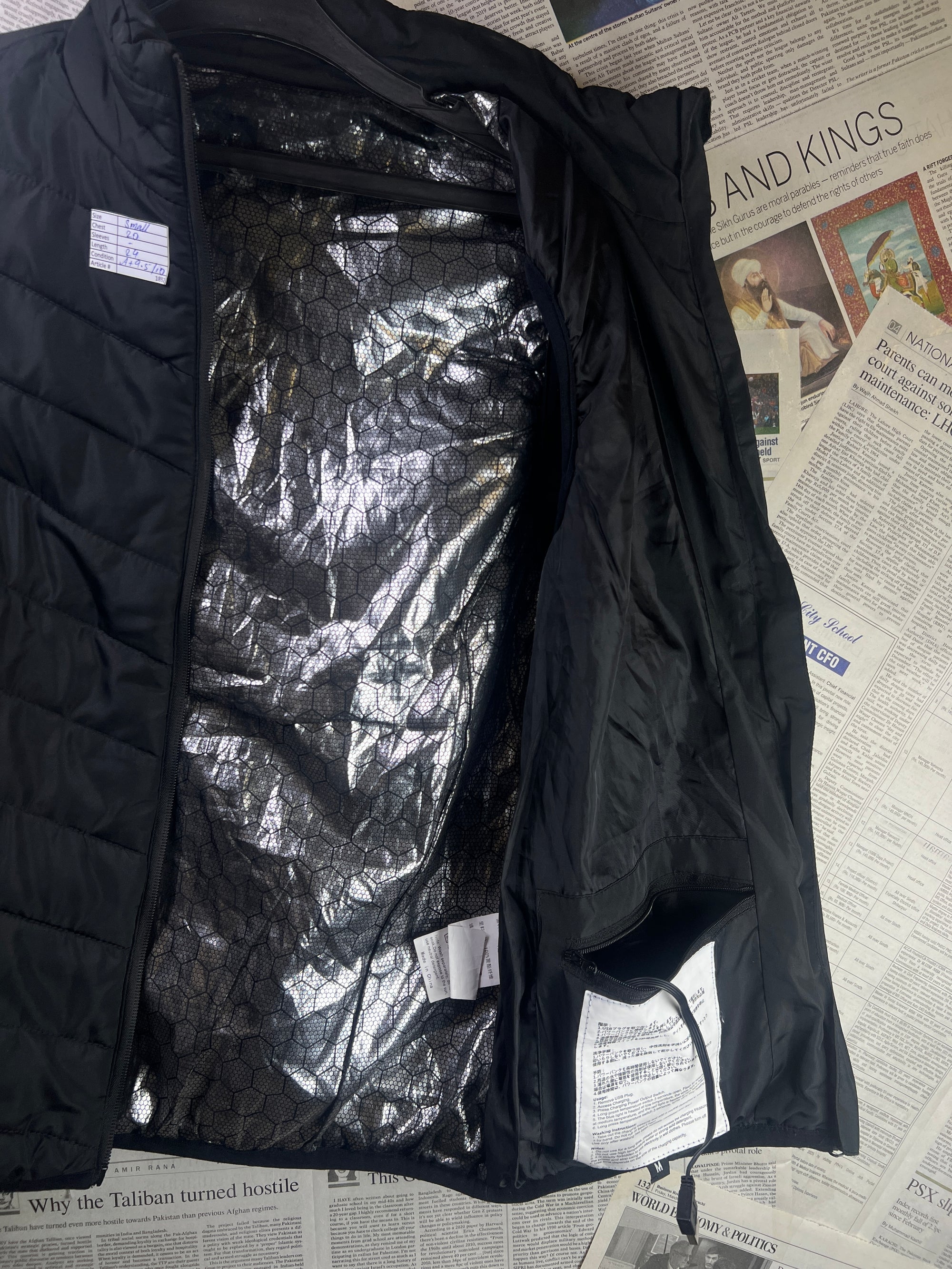 ® Small | Chest: 20" | Black | Power Bank Powered Warm Sleeveless Jacket | 1892 - Genuine Maal