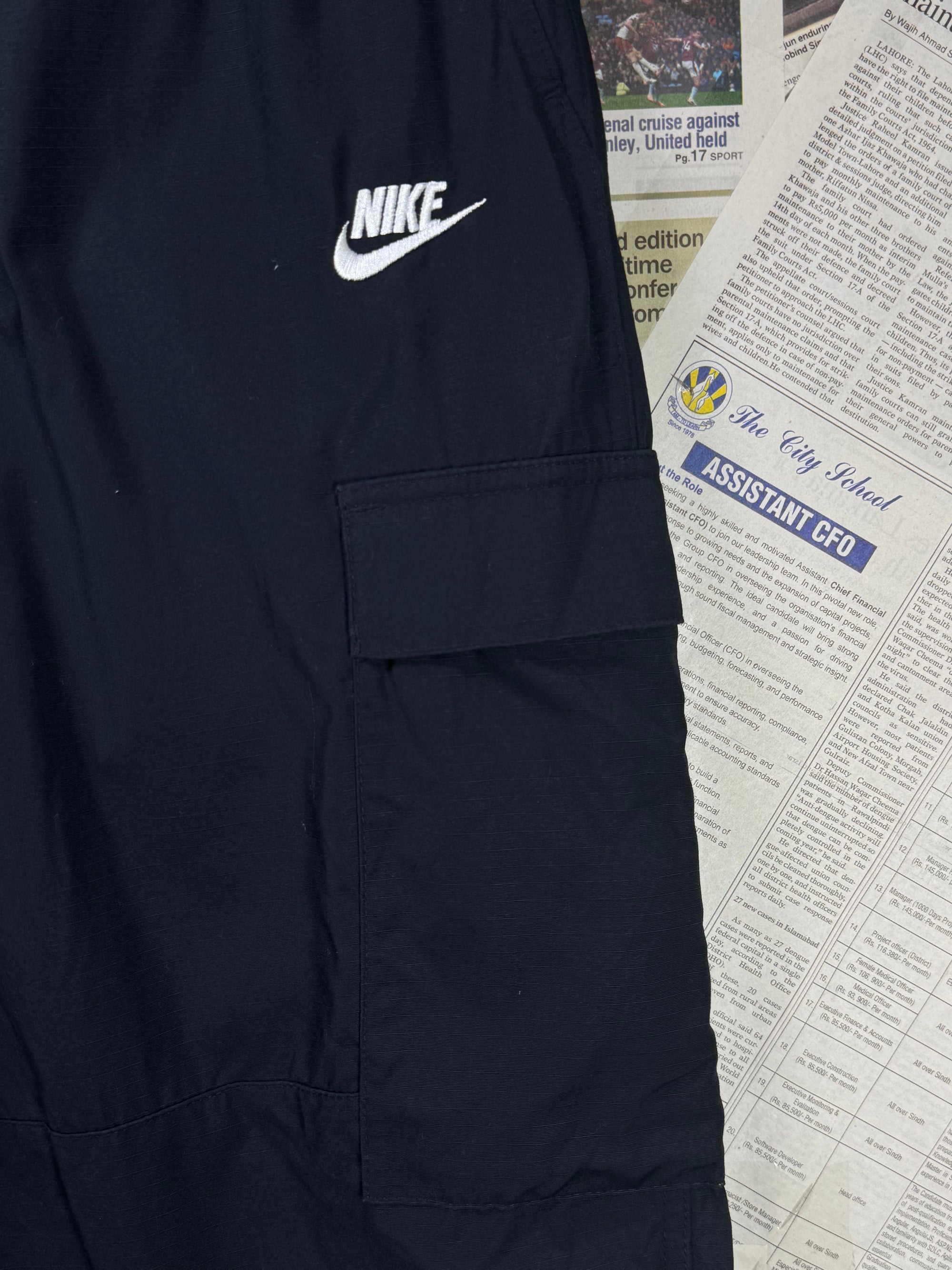 N*ke® Waist: 30" | Black | Cargo Trouser | Inner: Stretch | 2675 - Genuine Maal