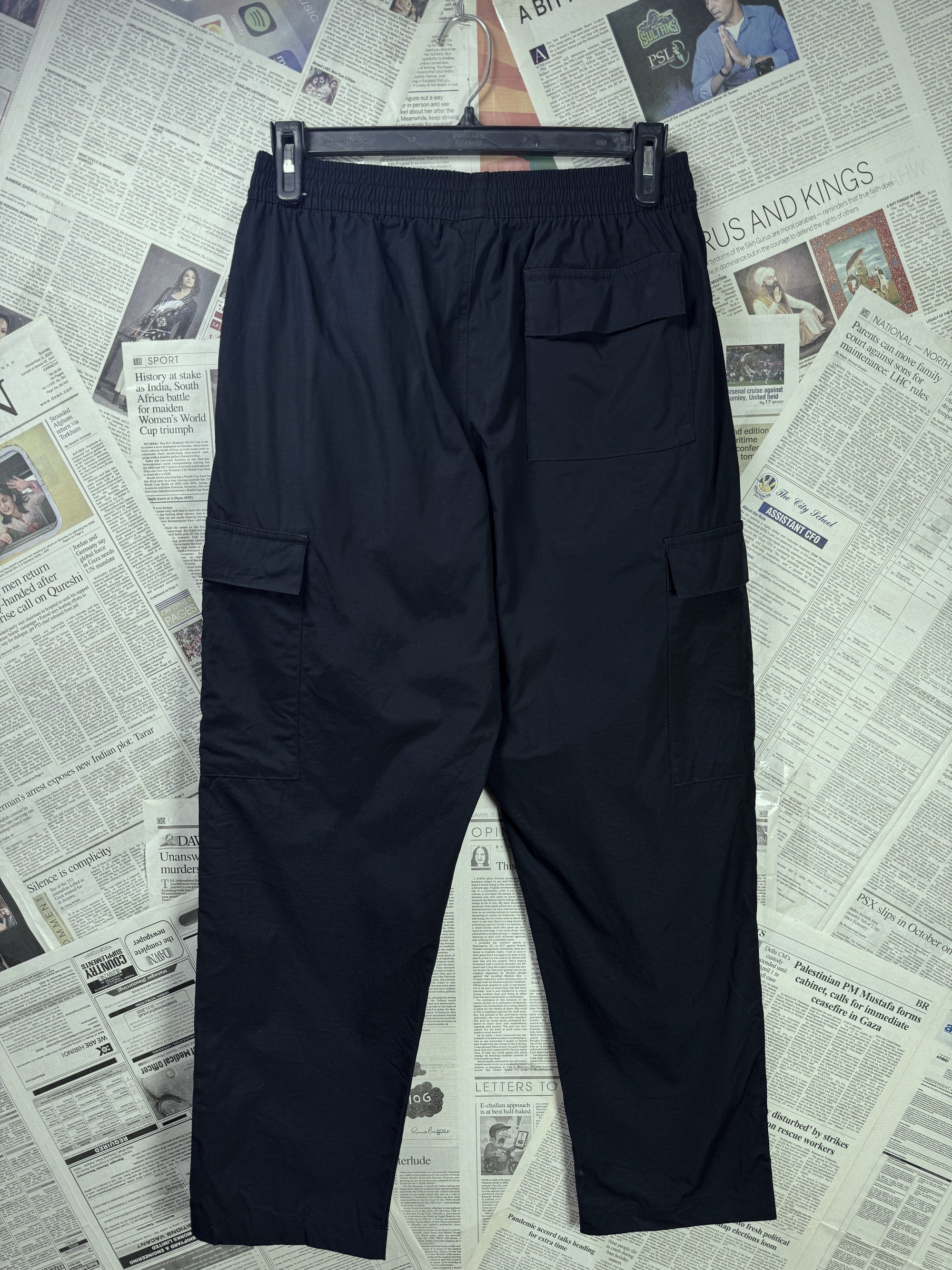 N*ke® Waist: 30" | Black | Cargo Trouser | Inner: Stretch | 2675 - Genuine Maal