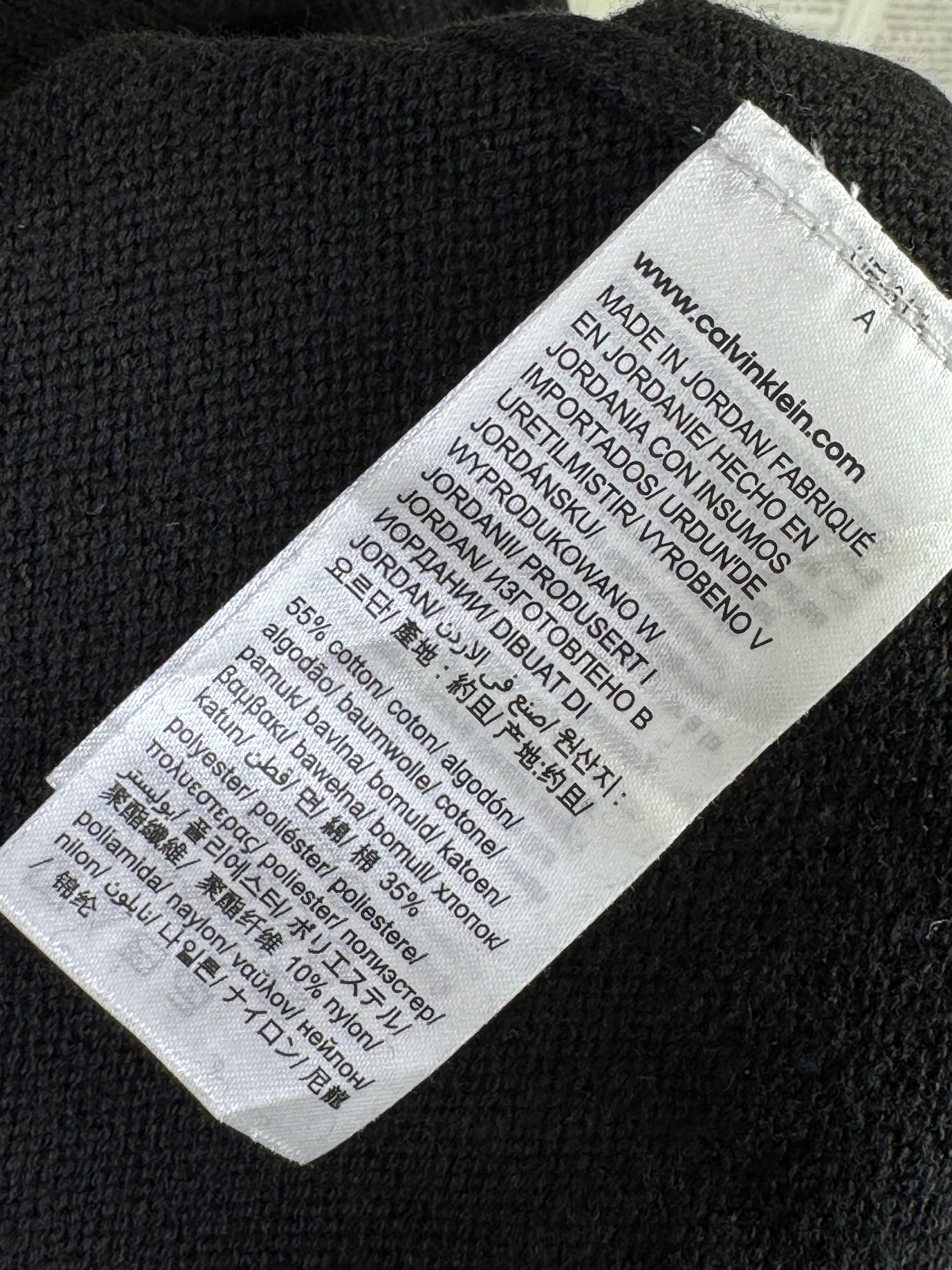 C K® XL | Chest: 25" | Black | Knit Sweater | Cotton - Poly | 2003 - Genuine Maal